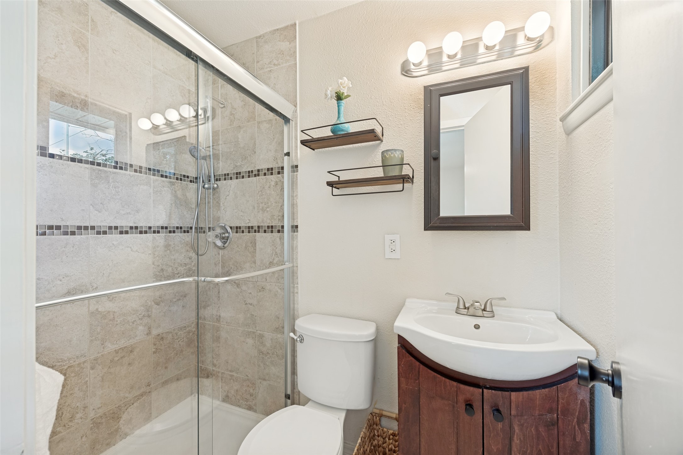 444 Lynn Street Richardson TX 75080