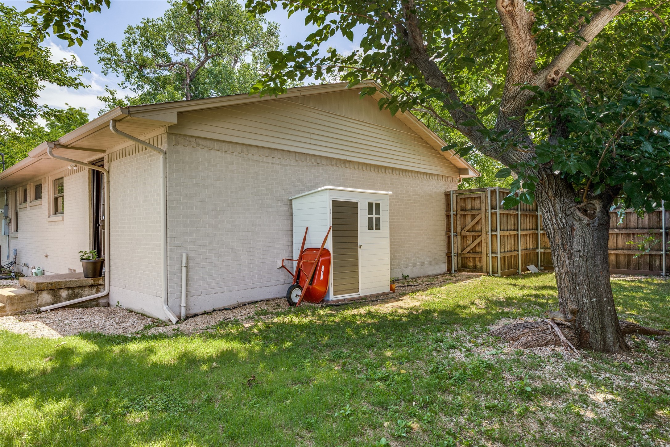 444 Lynn Street Richardson TX 75080