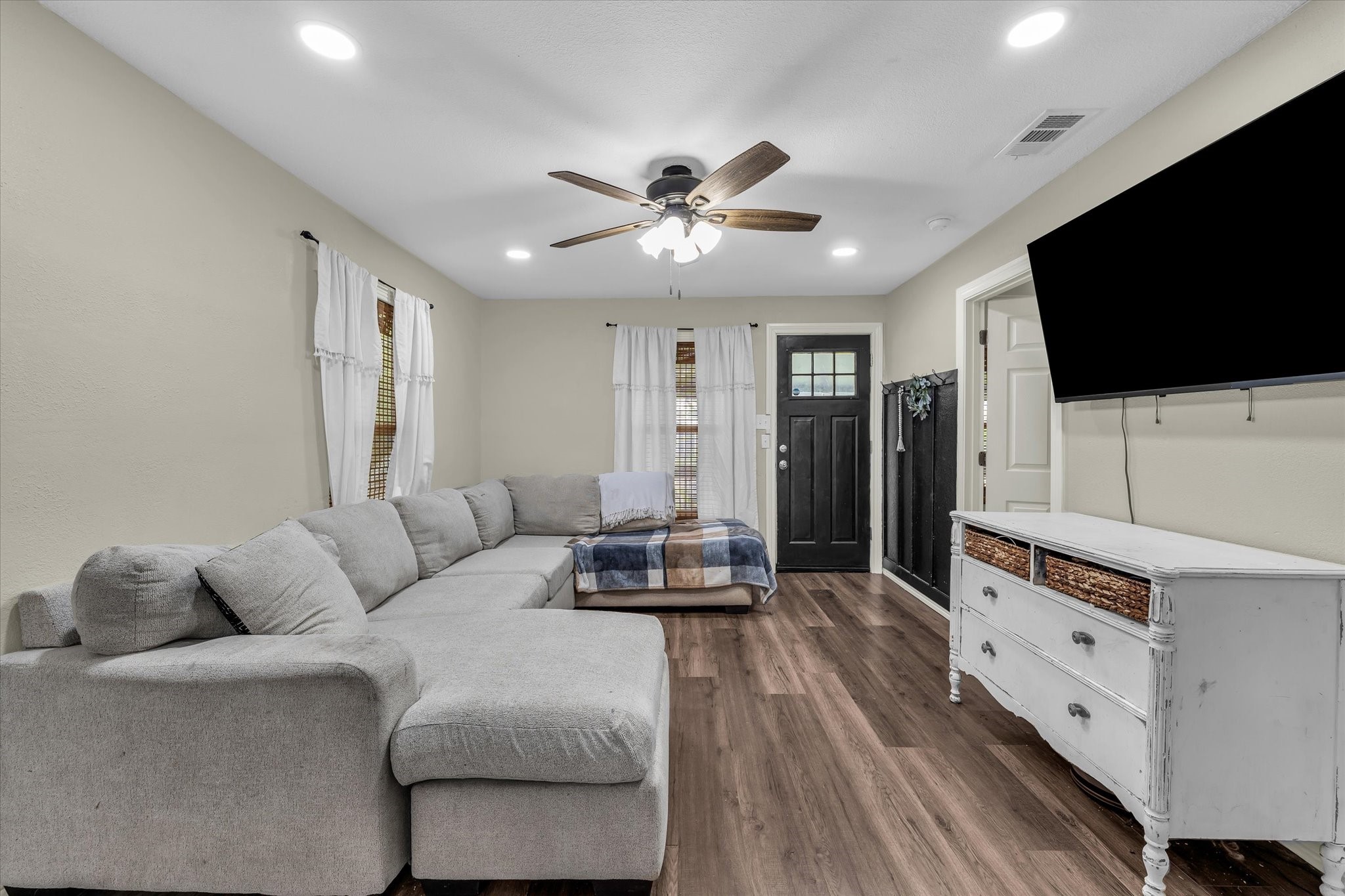 102 Goodwin Lane Moody TX 76557