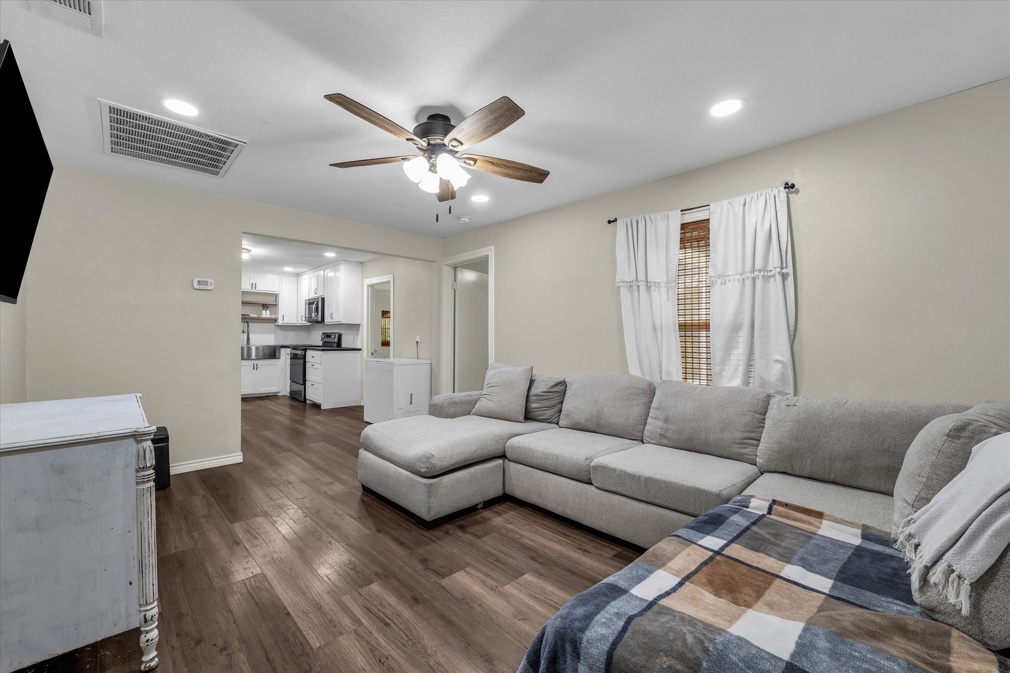 102 Goodwin Lane Moody TX 76557