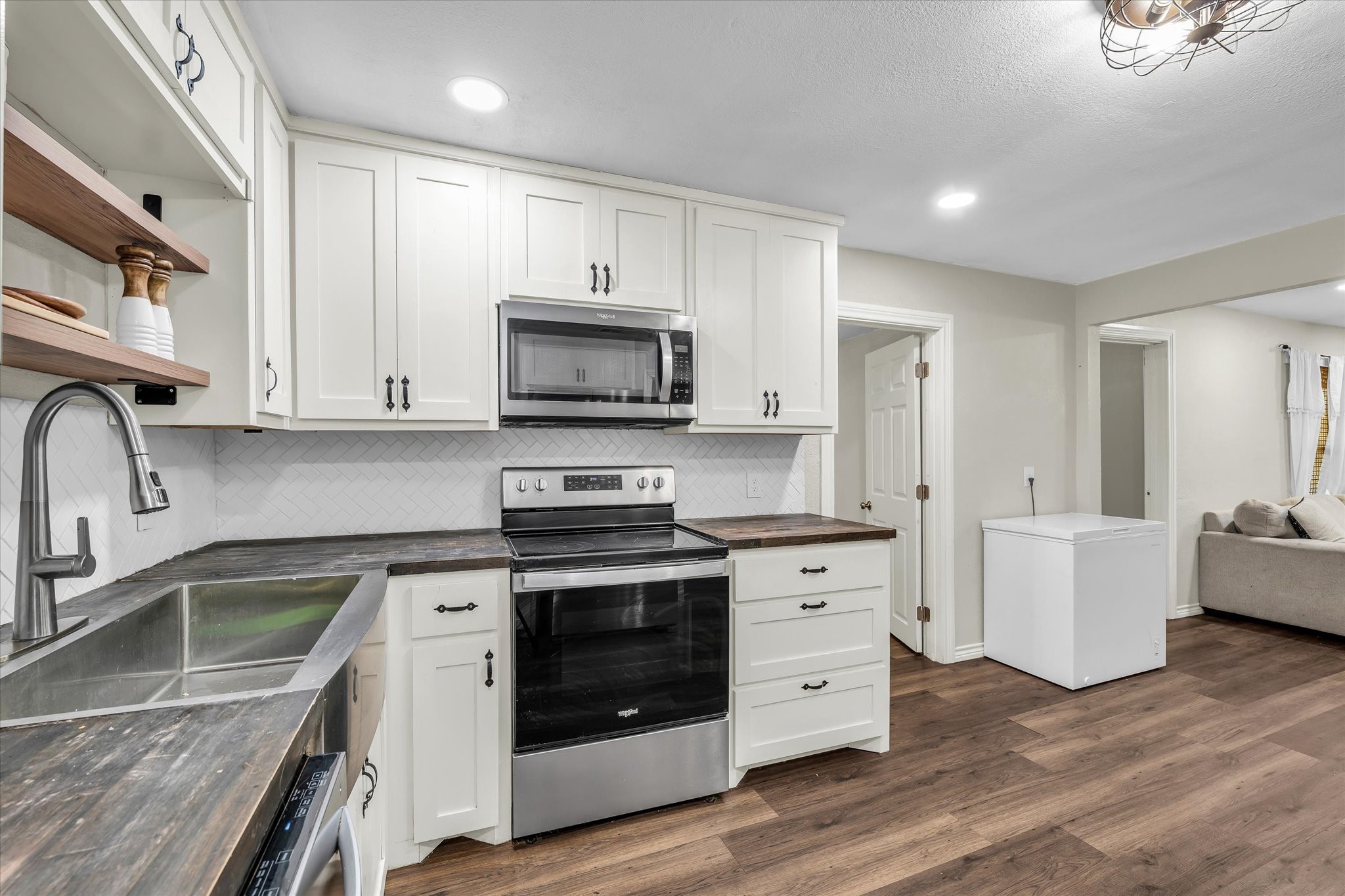 102 Goodwin Lane Moody TX 76557