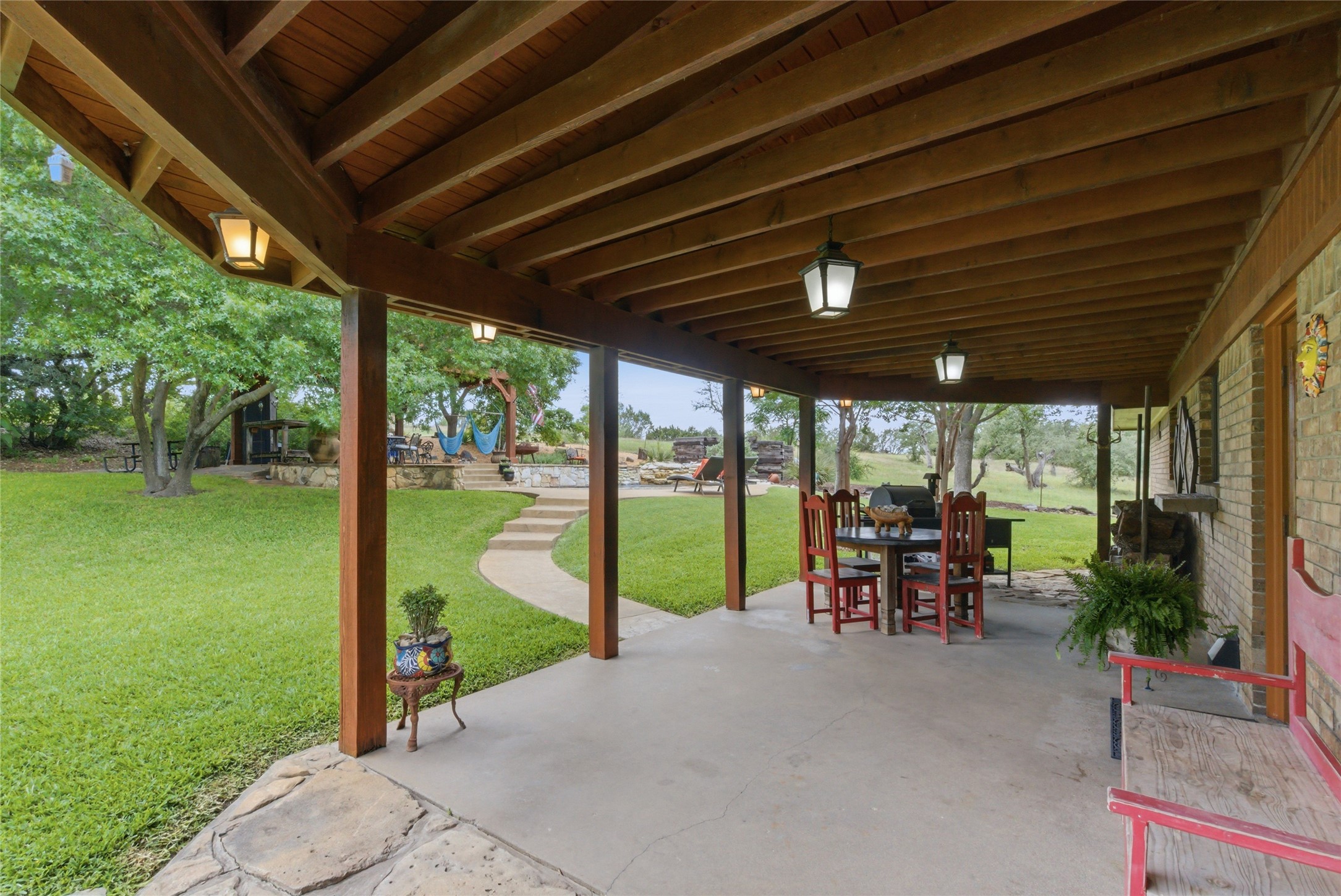 1973 County Road 513 Stephenville TX 76401
