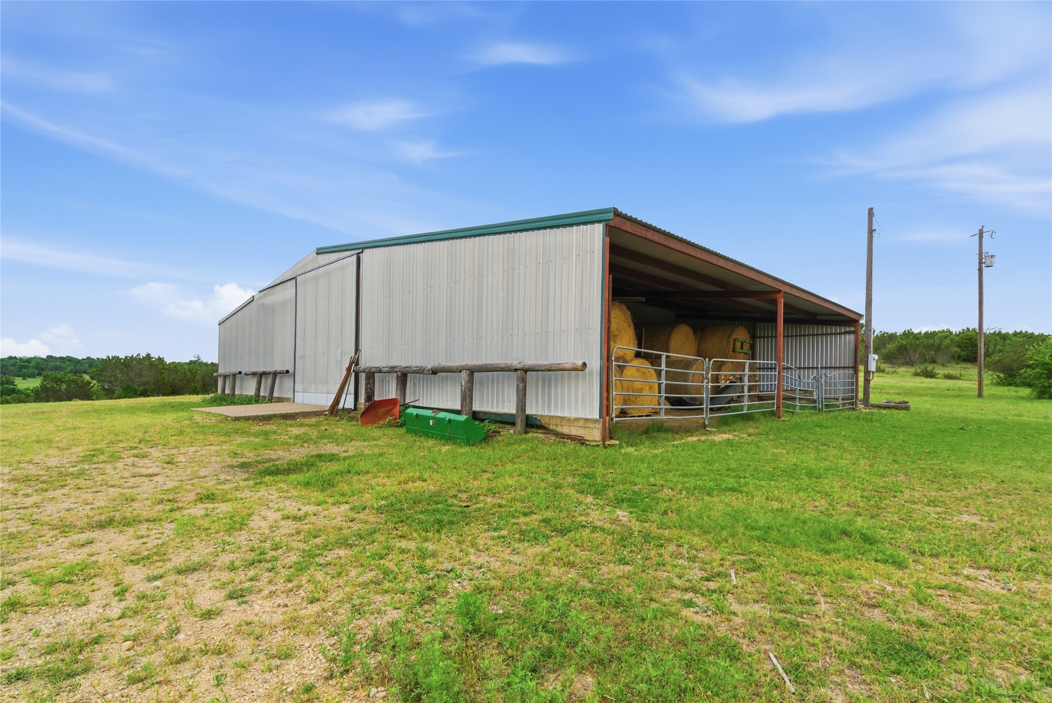 1973 County Road 513 Stephenville TX 76401