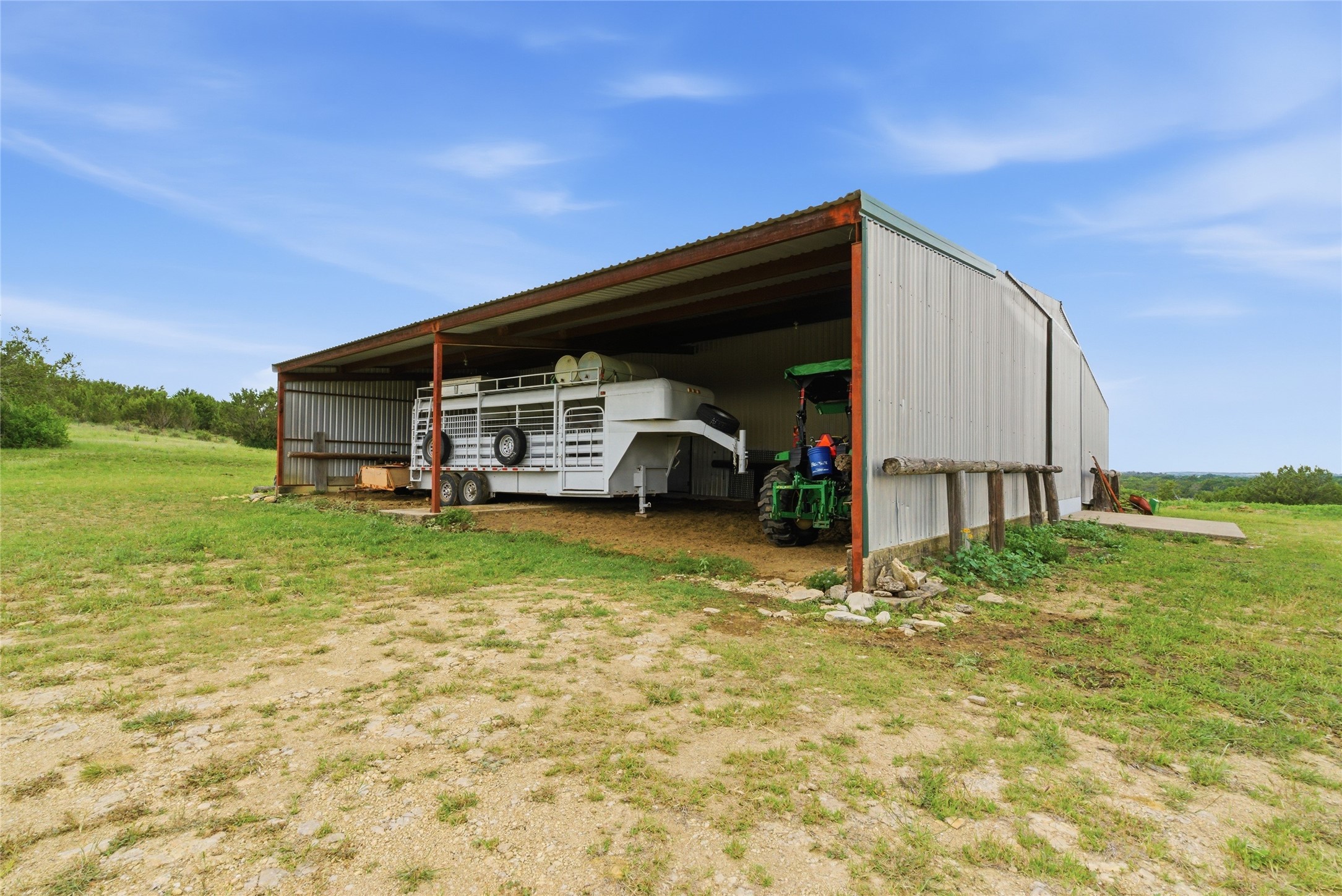 1973 County Road 513 Stephenville TX 76401