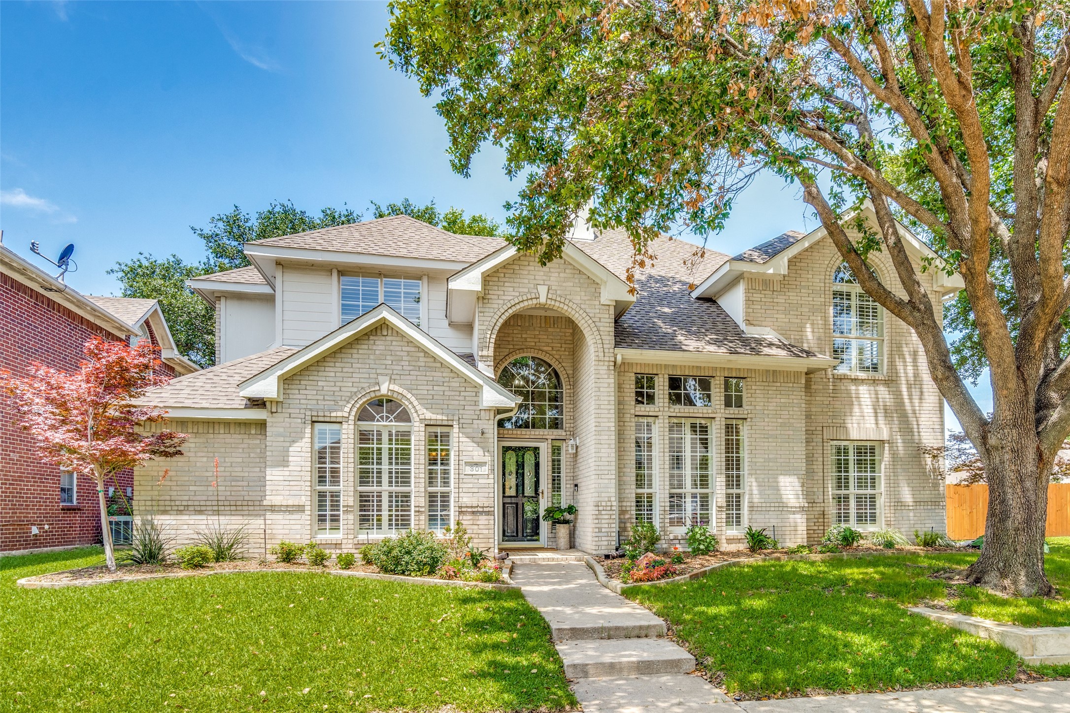 301 Fairway Meadows Drive Garland TX 75044