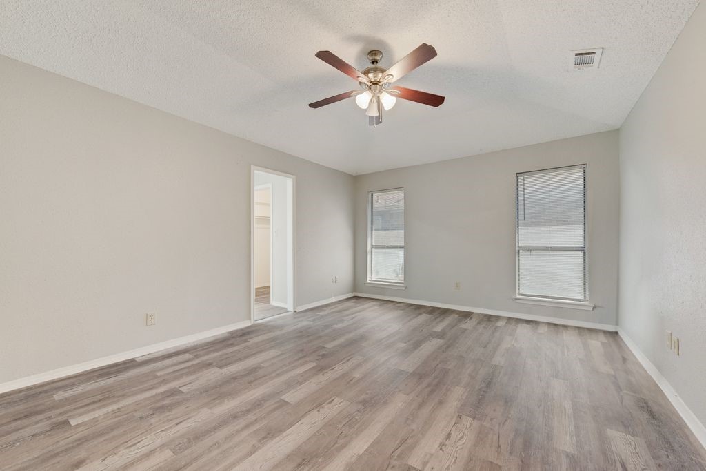 443 Dinalynn Street Mesquite TX 75149