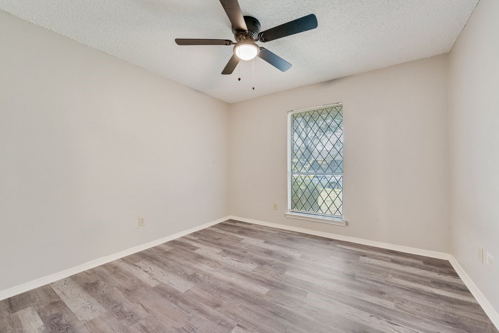 443 Dinalynn Street Mesquite TX 75149