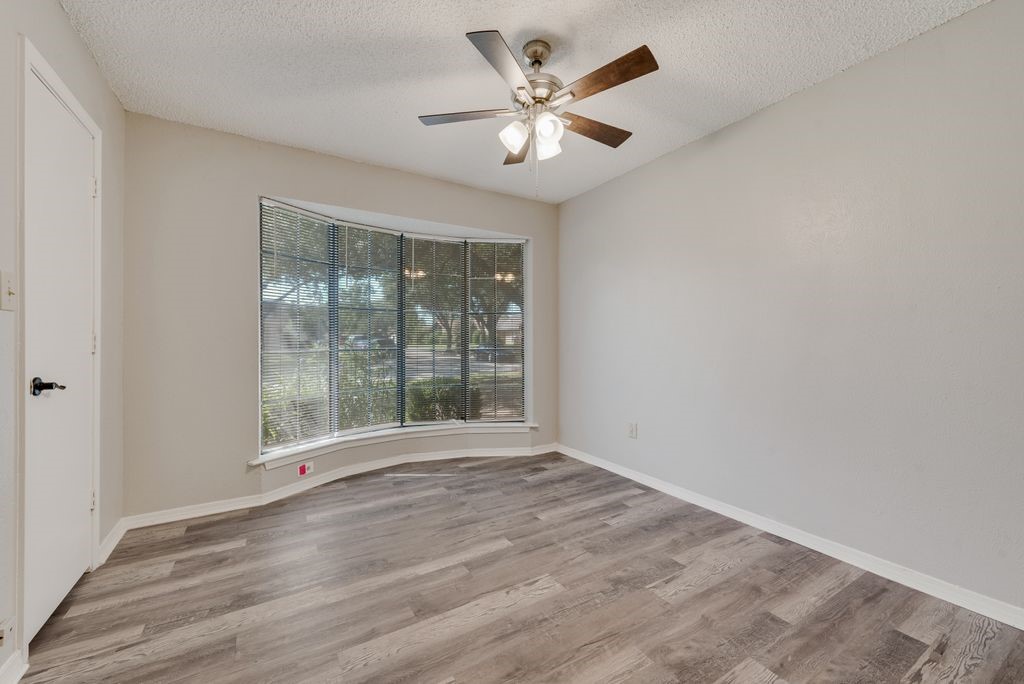 443 Dinalynn Street Mesquite TX 75149