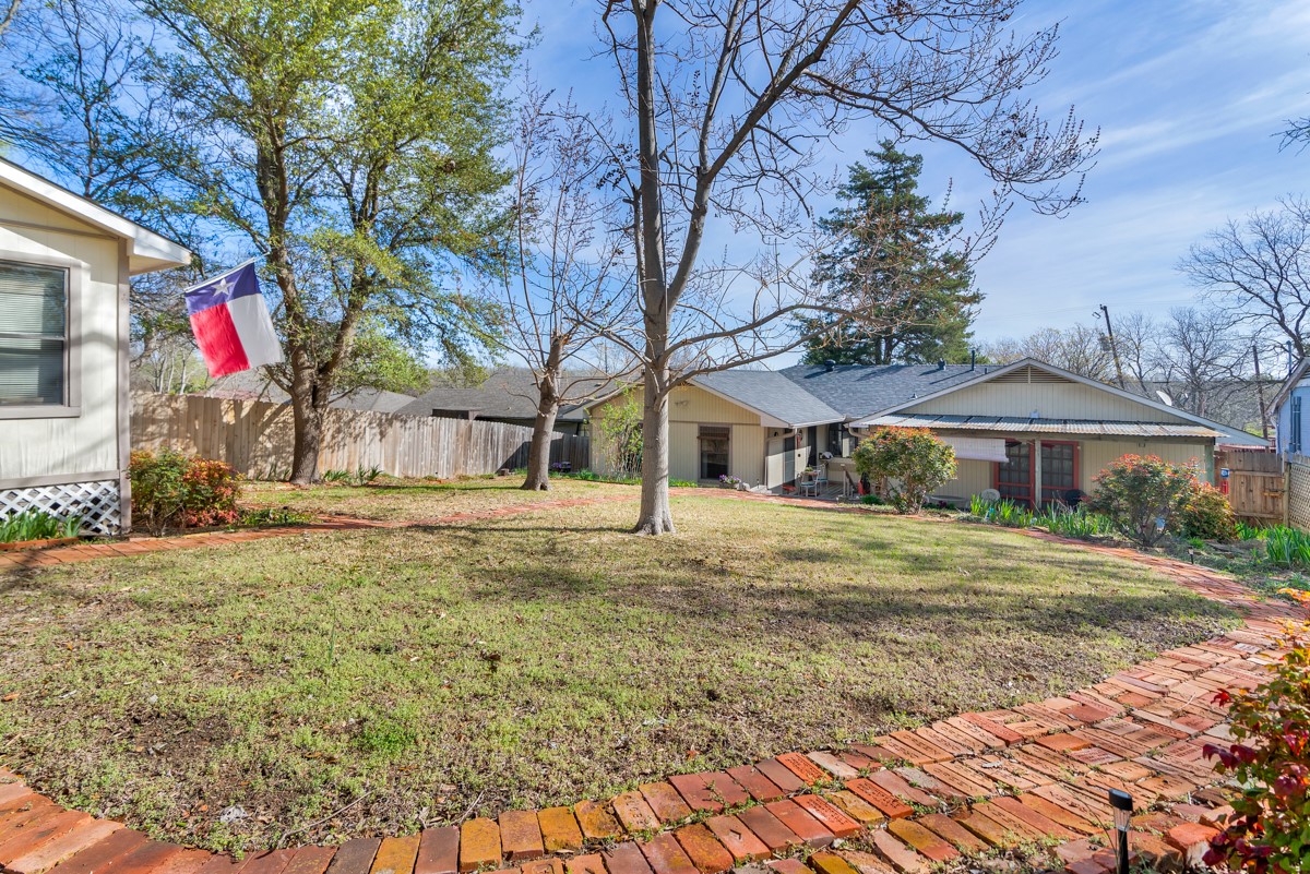 616 Kessler Boulevard Sherman TX 75092