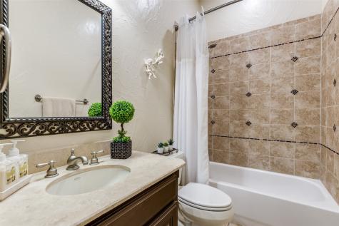 1709 Woodsboro Court Allen TX 75013