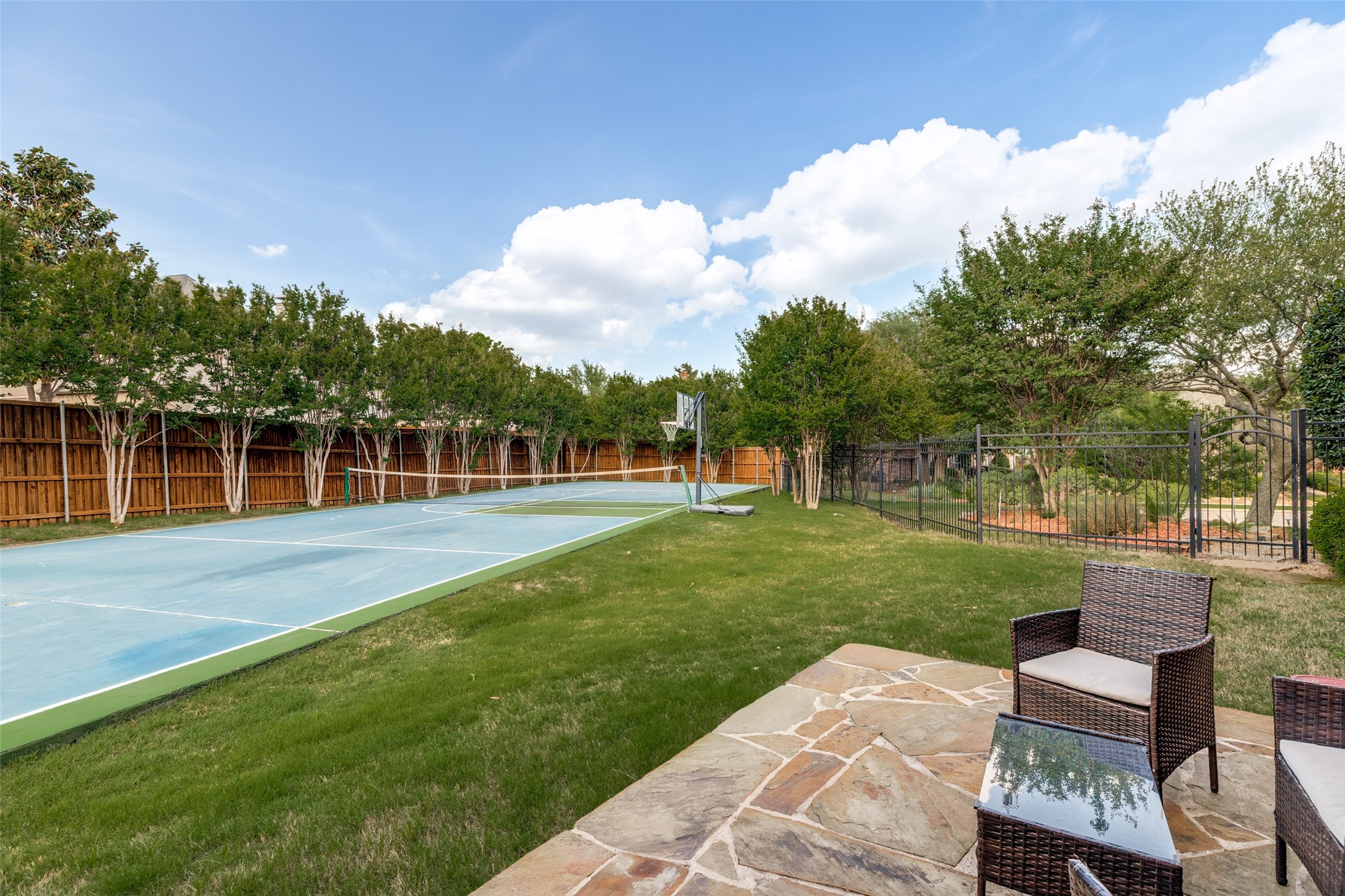 1709 Woodsboro Court Allen TX 75013