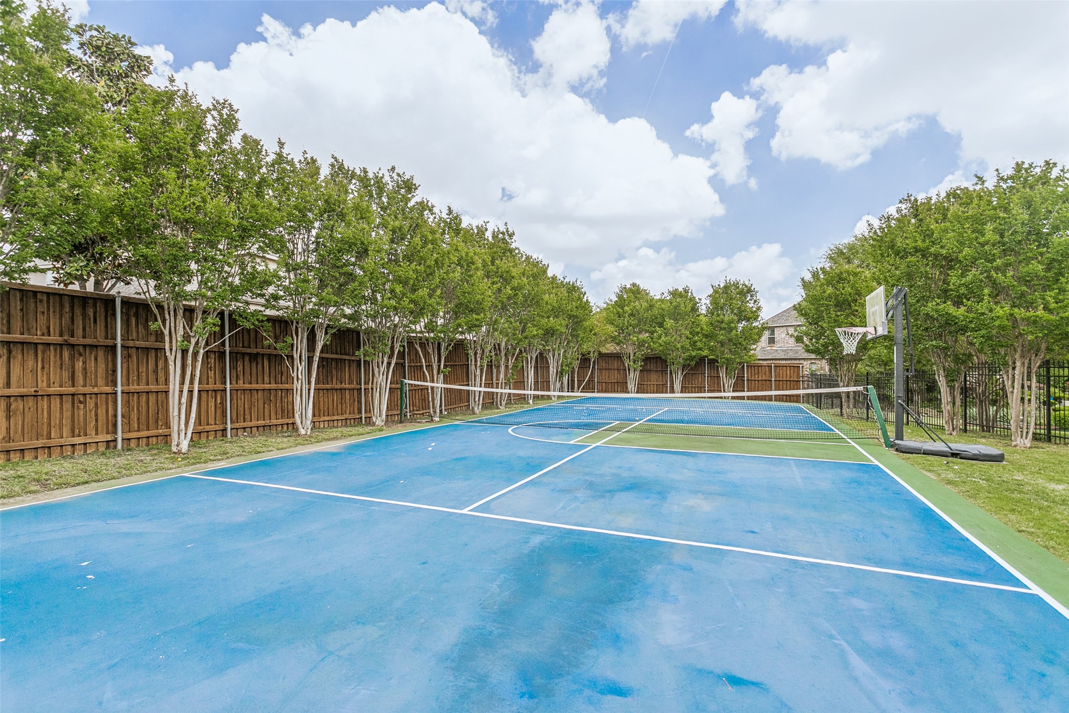 1709 Woodsboro Court Allen TX 75013