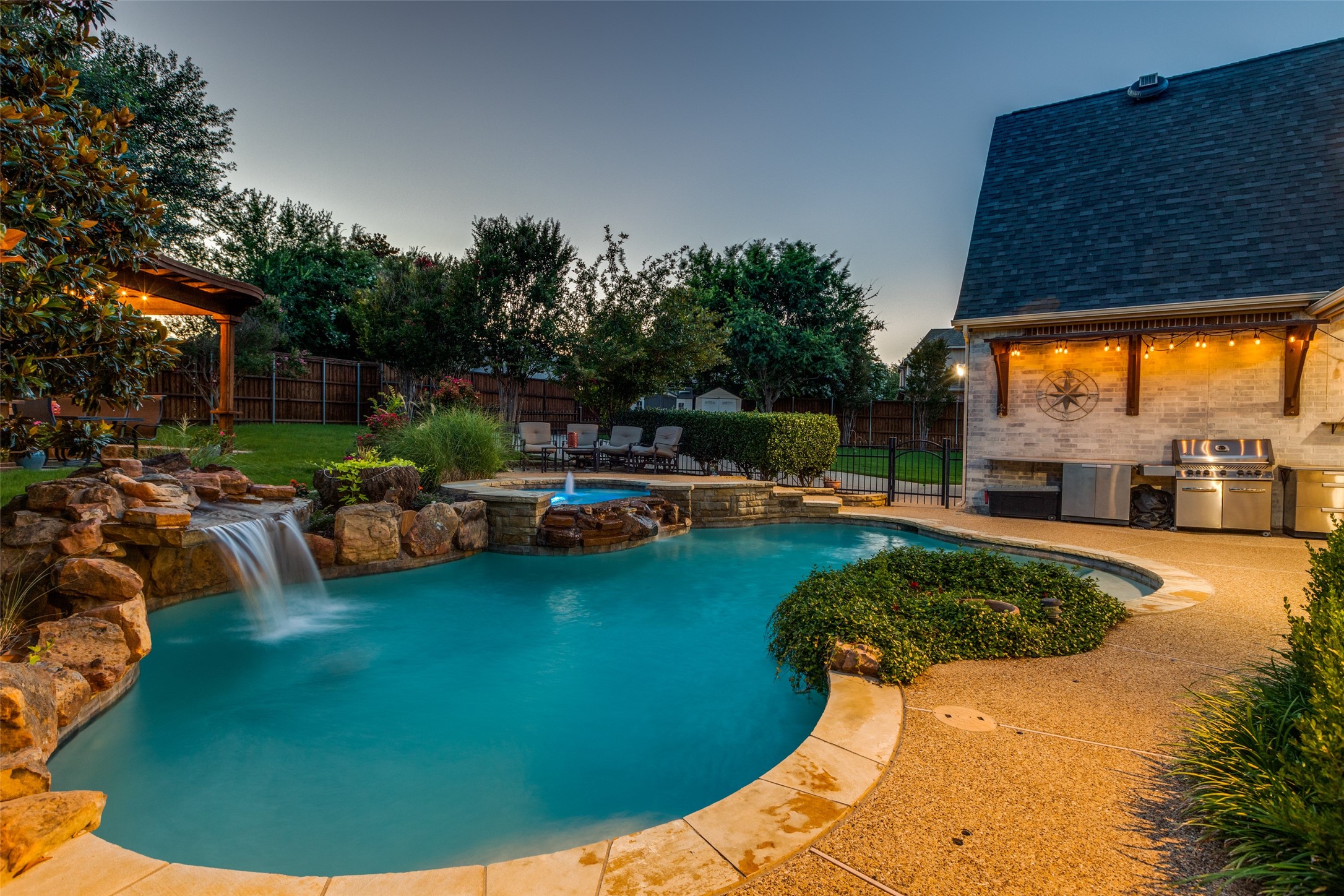 1709 Woodsboro Court Allen TX 75013