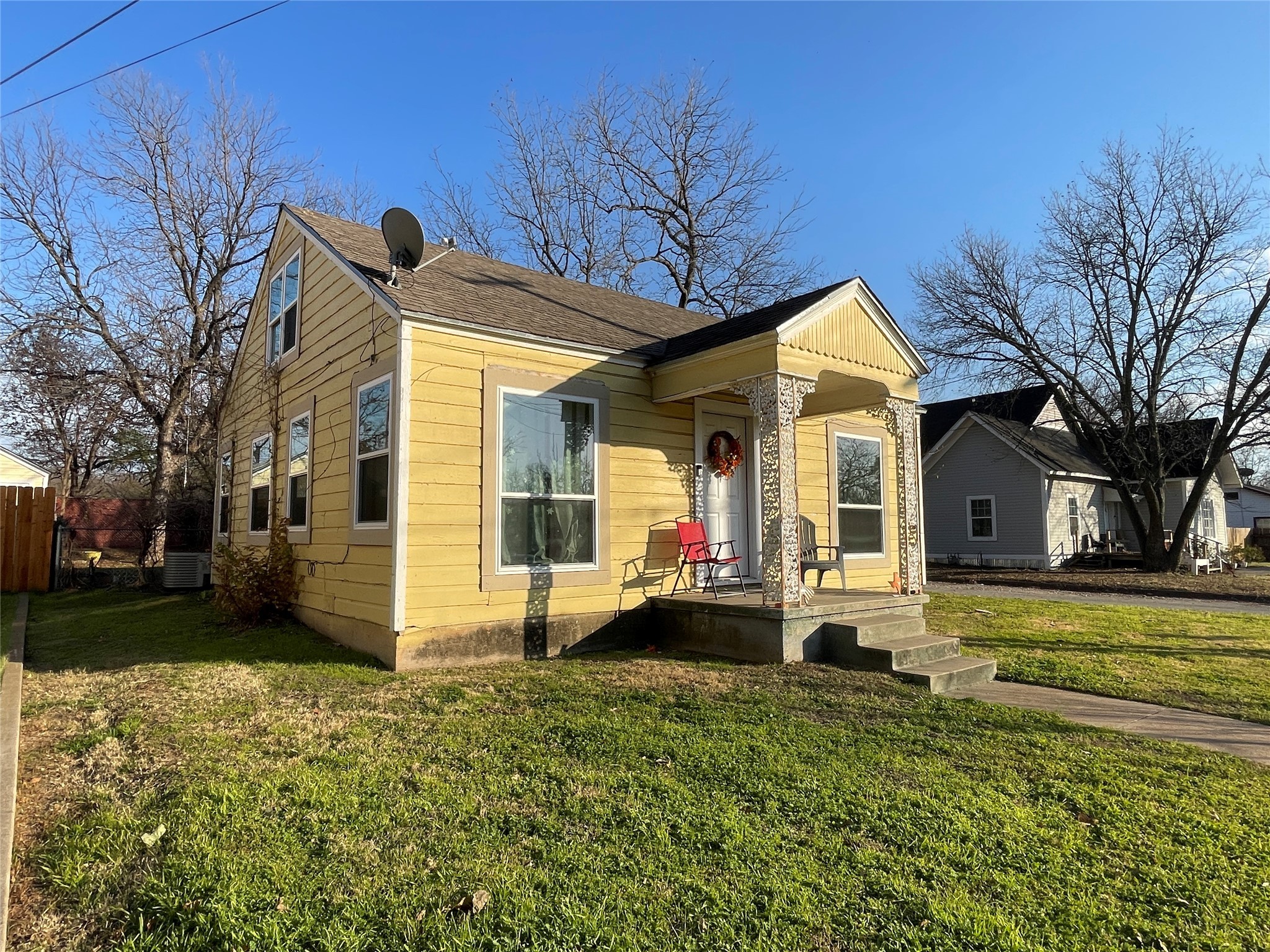 1702 NW 1st Avenue Mineral Wells TX 76067