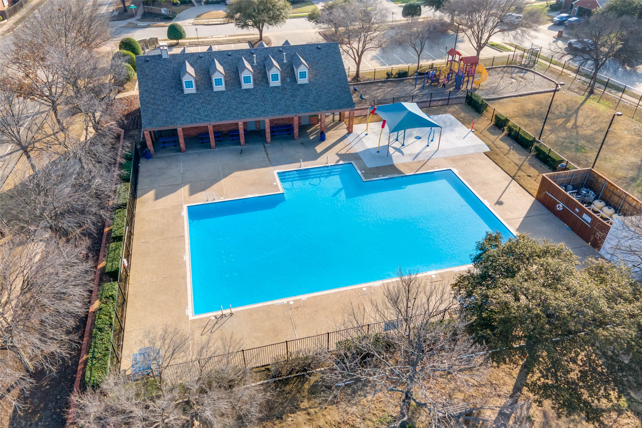 7712 Parkwood Plaza Drive Fort Worth TX 76137