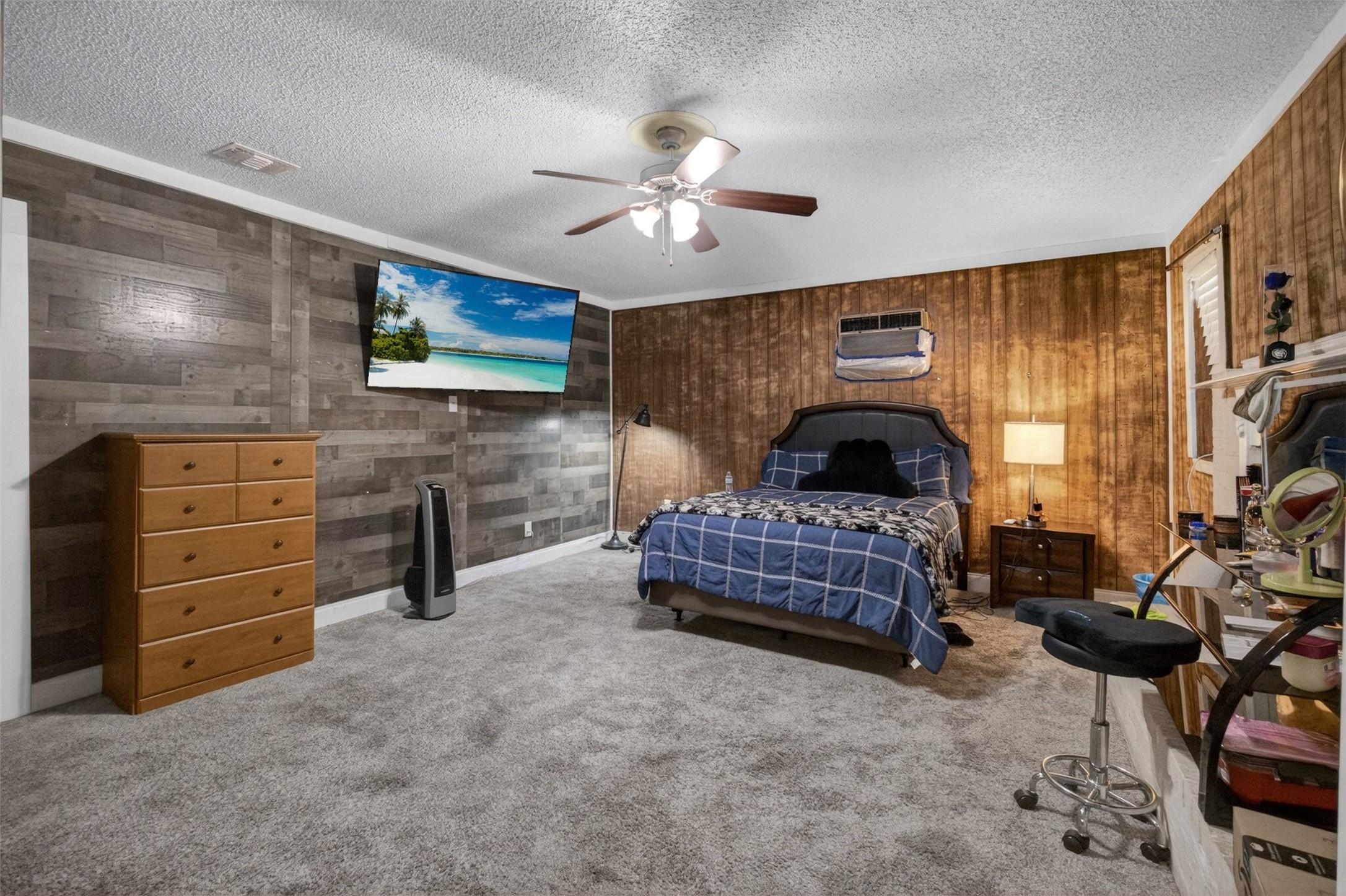 341 Blueberry Lane Grand Prairie TX 75052