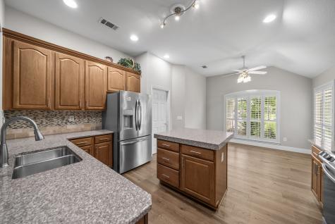 9012 Legacy Court Denton TX 76207