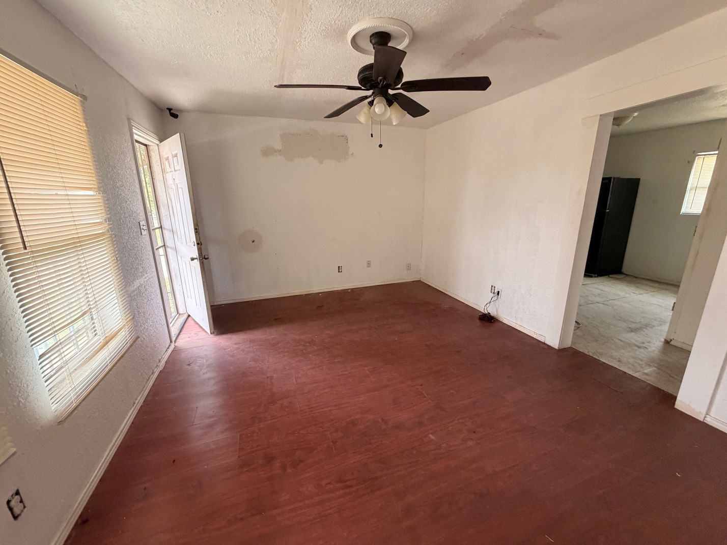 1720 E Arlington Avenue Fort Worth TX 76104