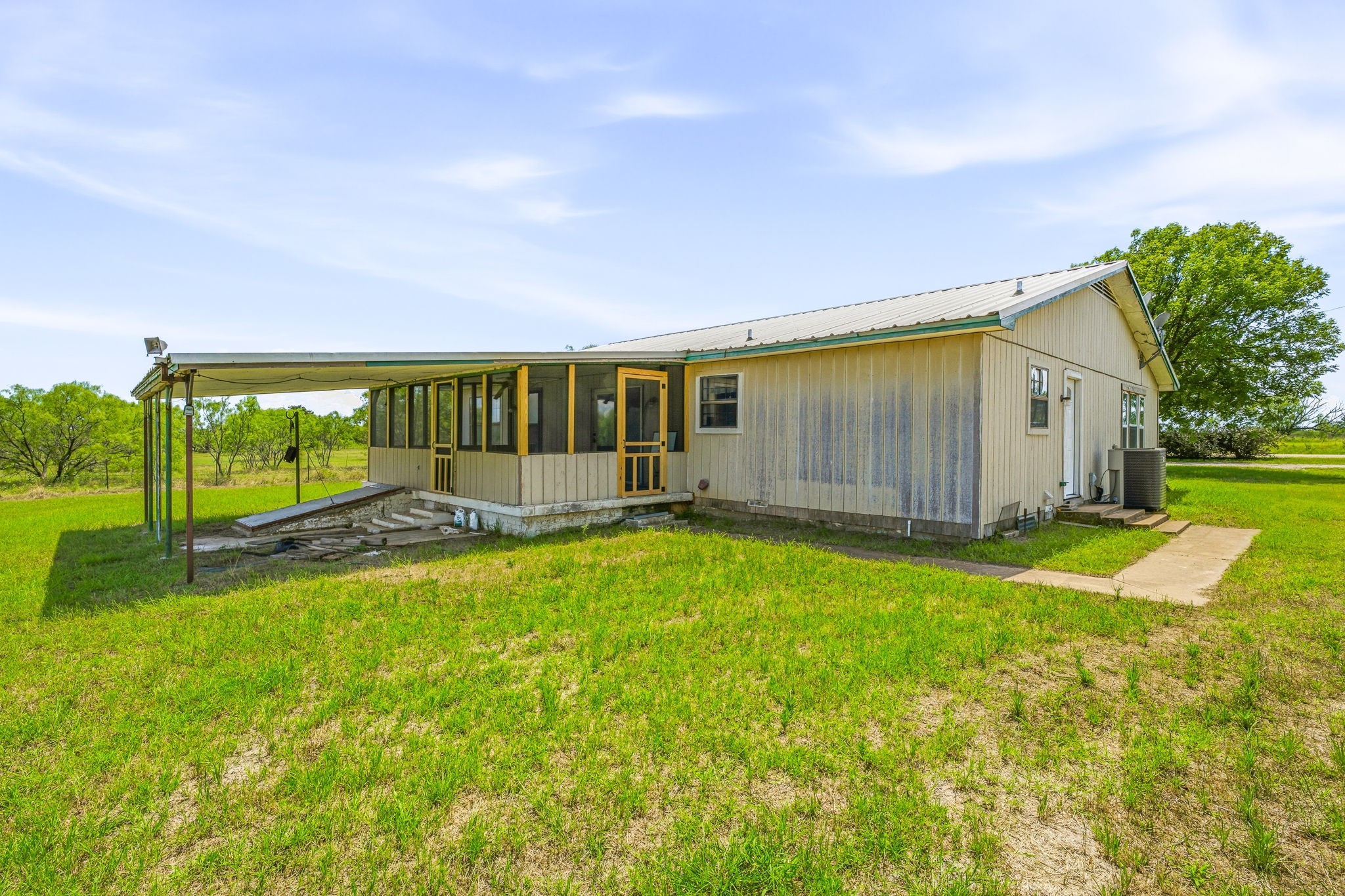 2309 County Road 295 Carbon TX 76435
