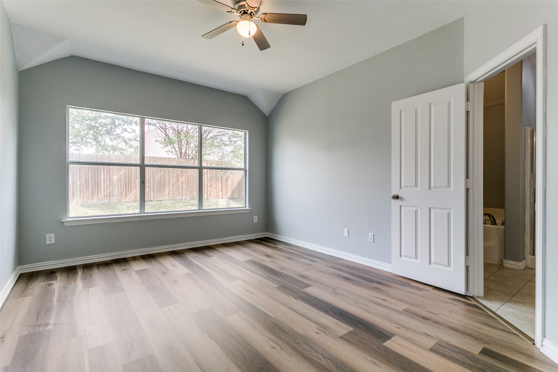 815 Creekside Drive Little Elm TX 75068