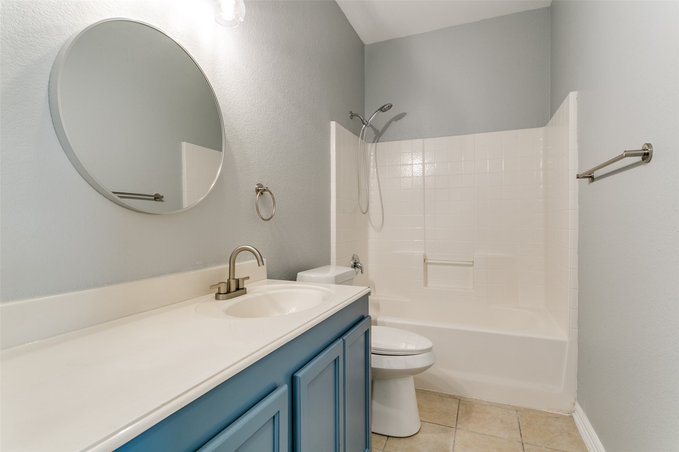 815 Creekside Drive Little Elm TX 75068
