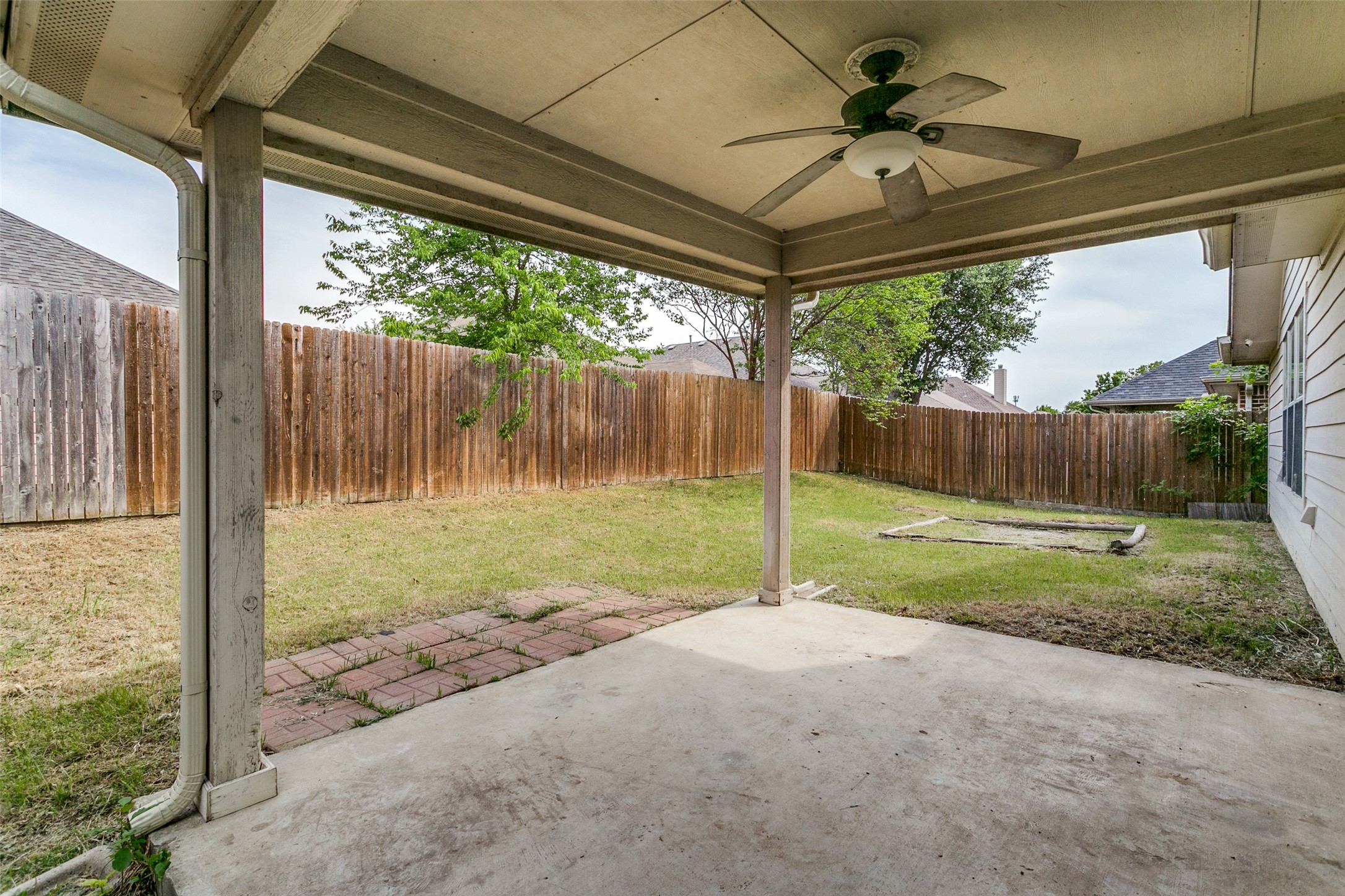 815 Creekside Drive Little Elm TX 75068