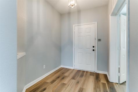 815 Creekside Drive Little Elm TX 75068