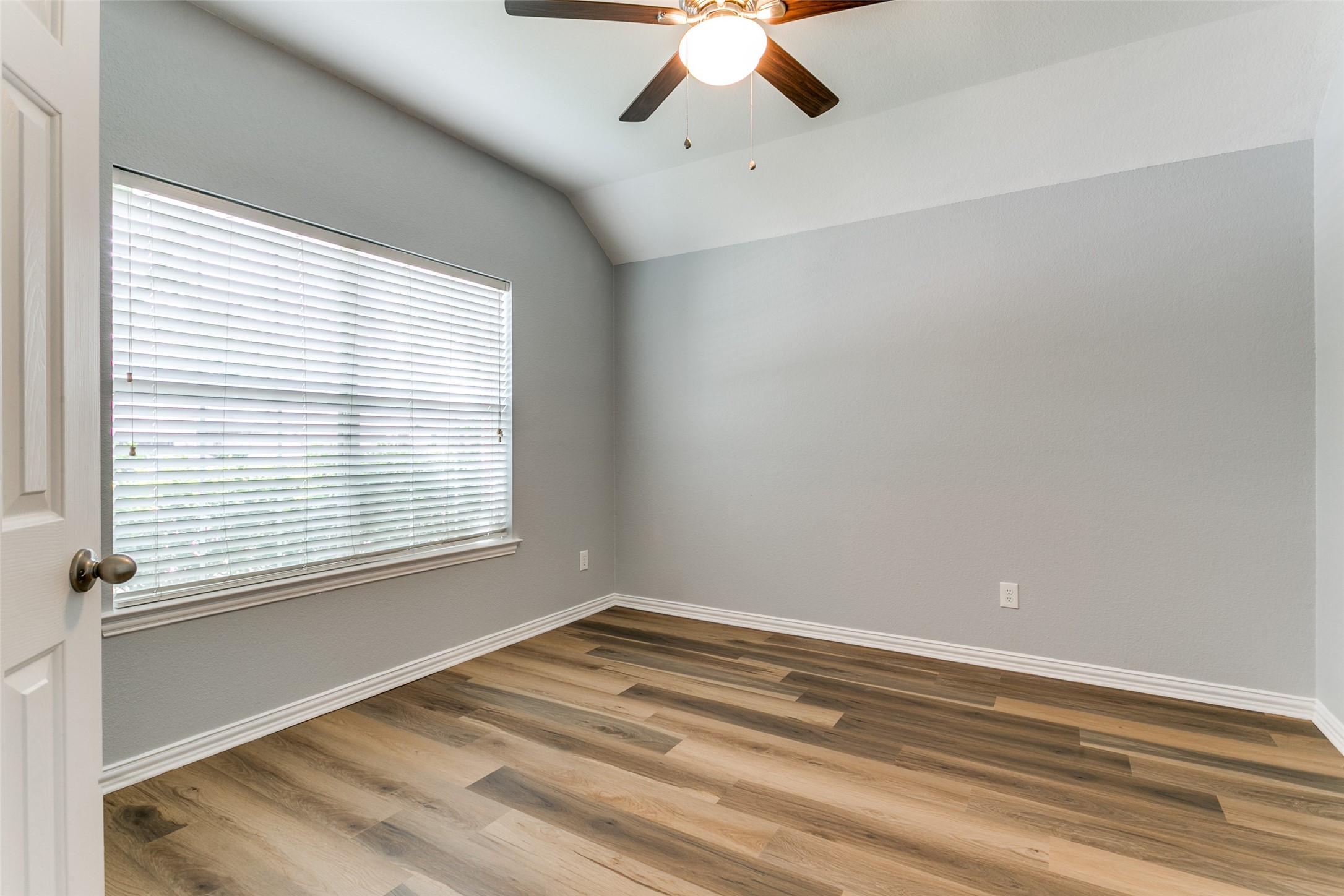 815 Creekside Drive Little Elm TX 75068