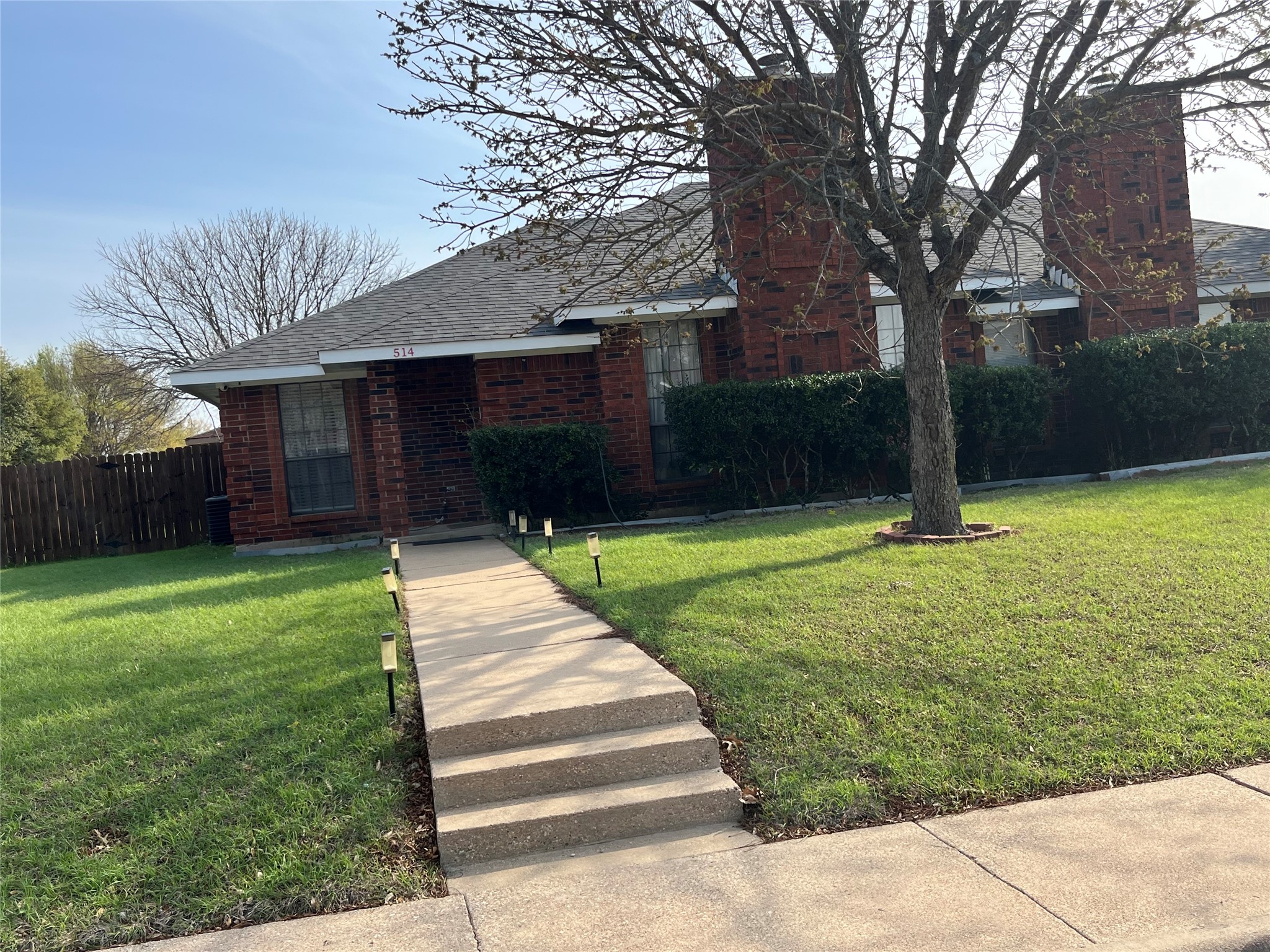 514 Amber Lane Desoto TX 75115