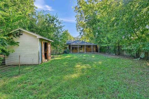 205 N Union Street Whitesboro TX 76273