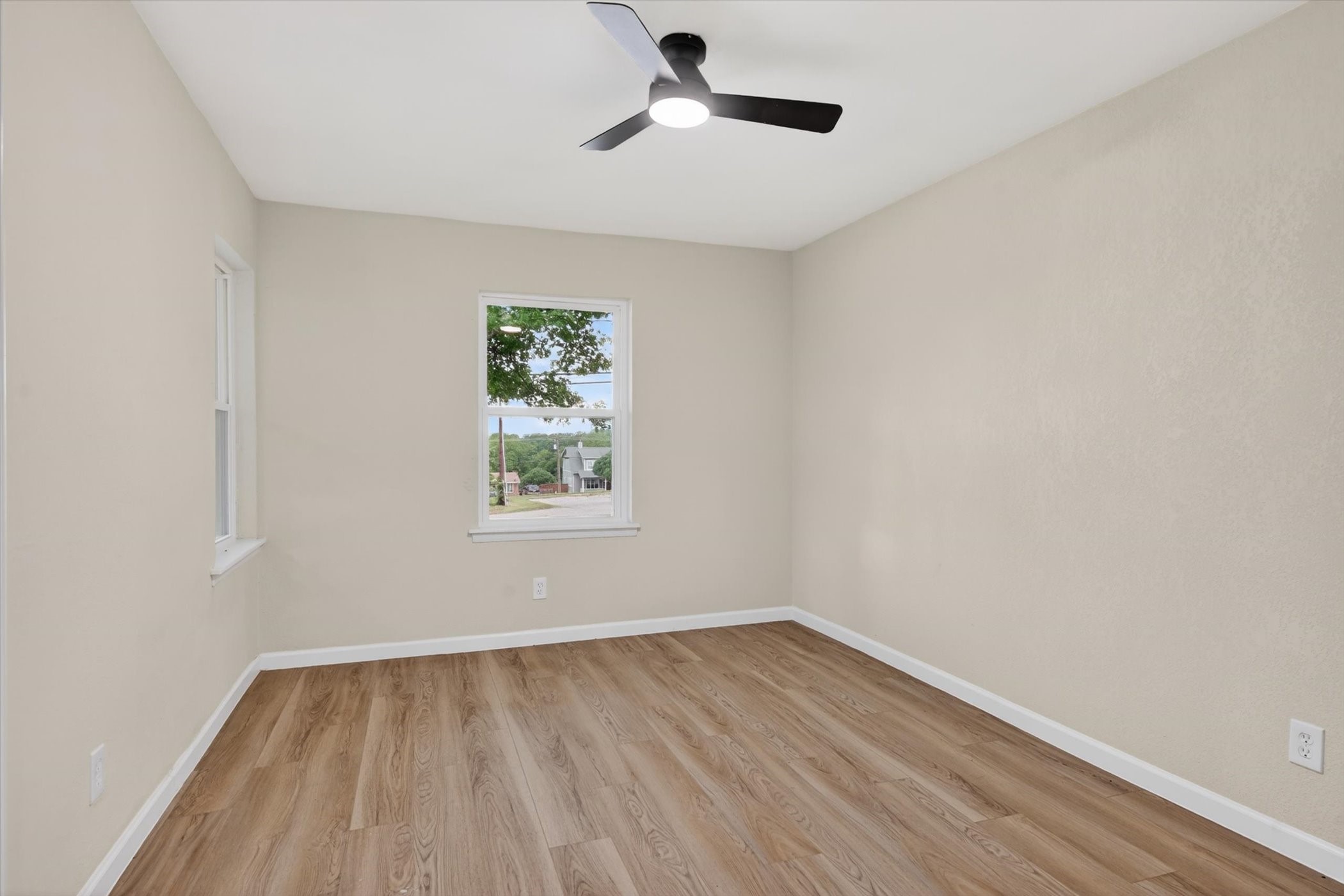 801 S Tennessee Street Mckinney TX 75069