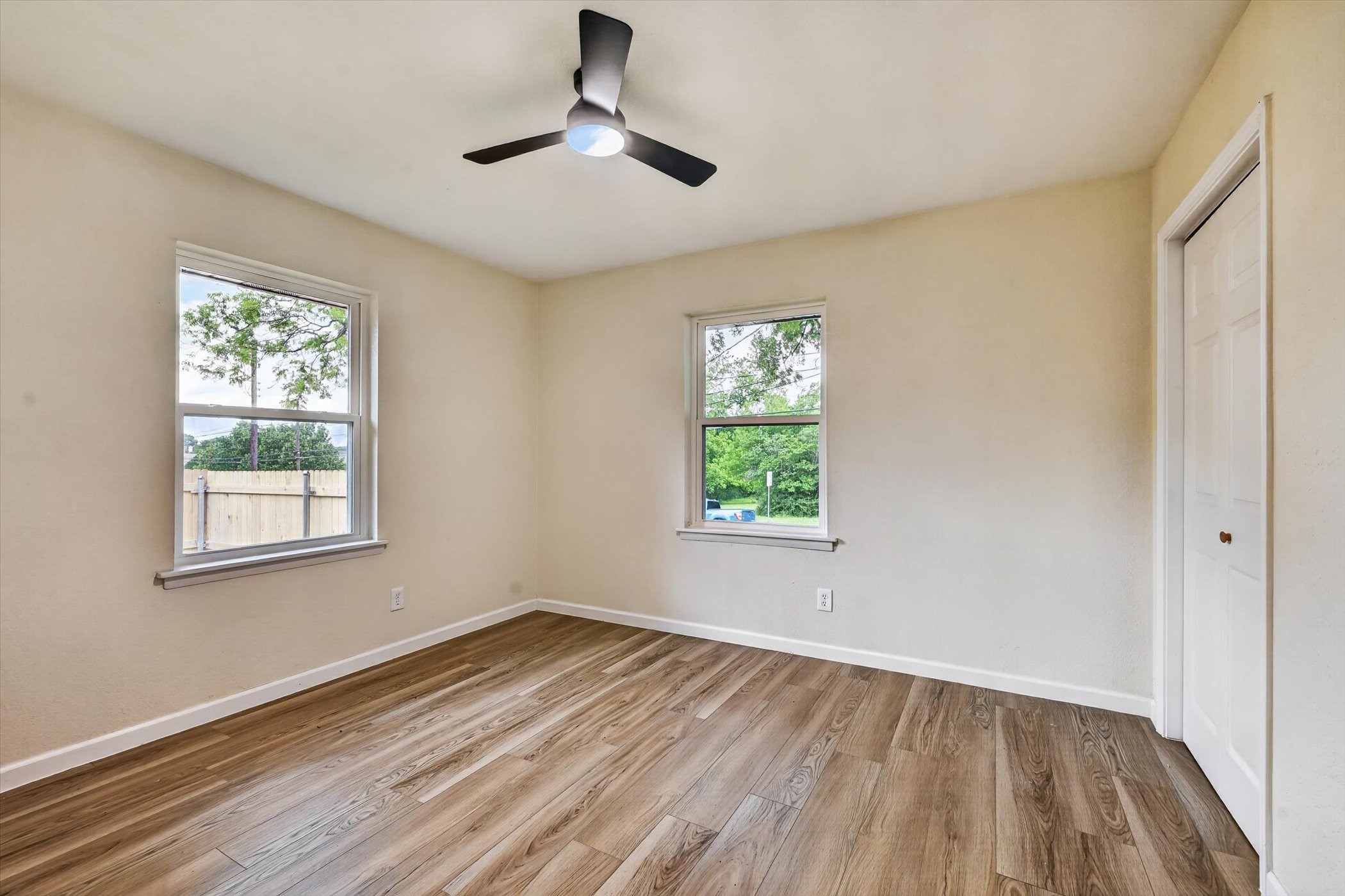 801 S Tennessee Street Mckinney TX 75069