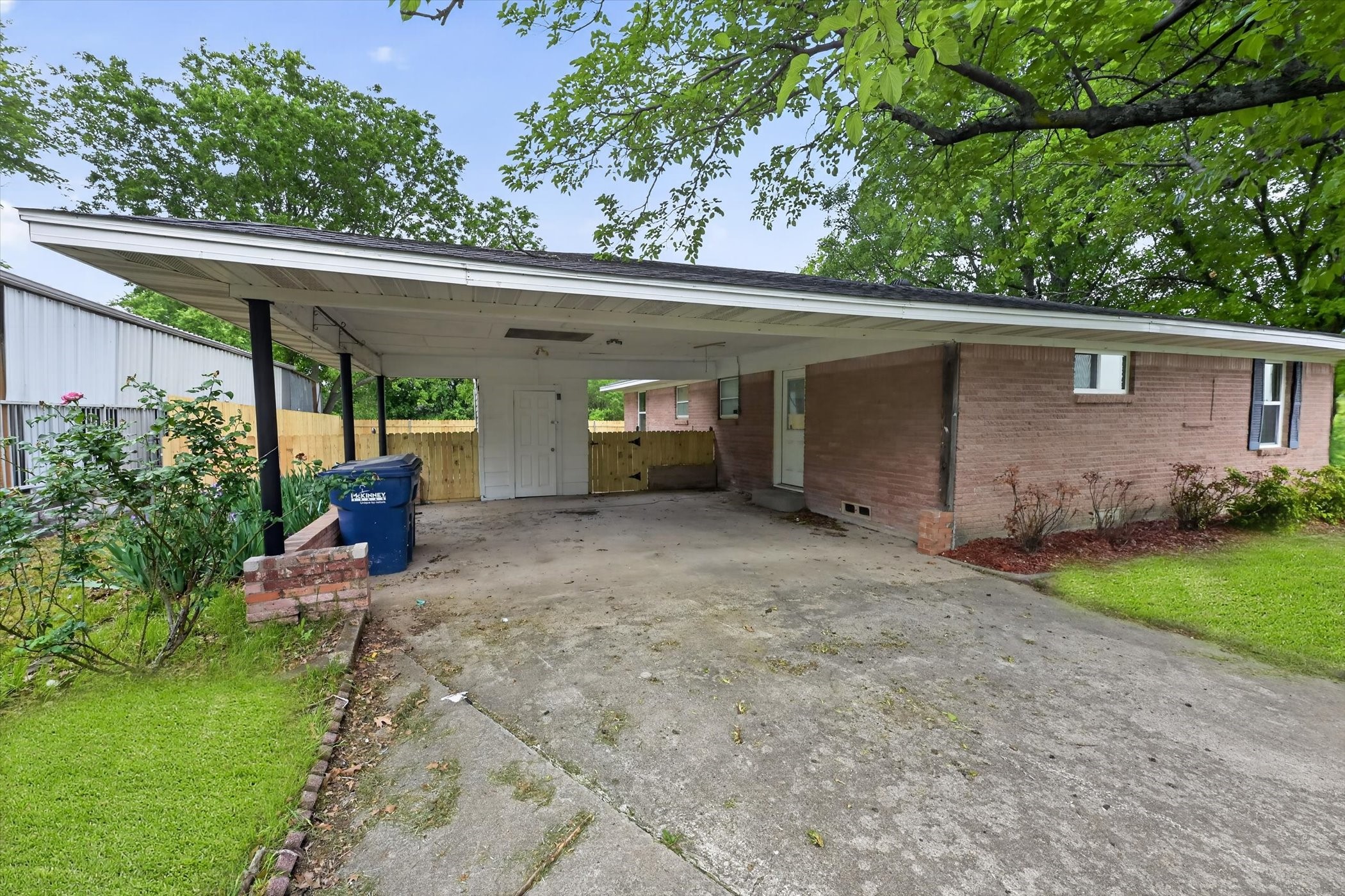 801 S Tennessee Street Mckinney TX 75069