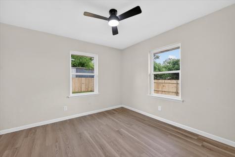 801 S Tennessee Street Mckinney TX 75069
