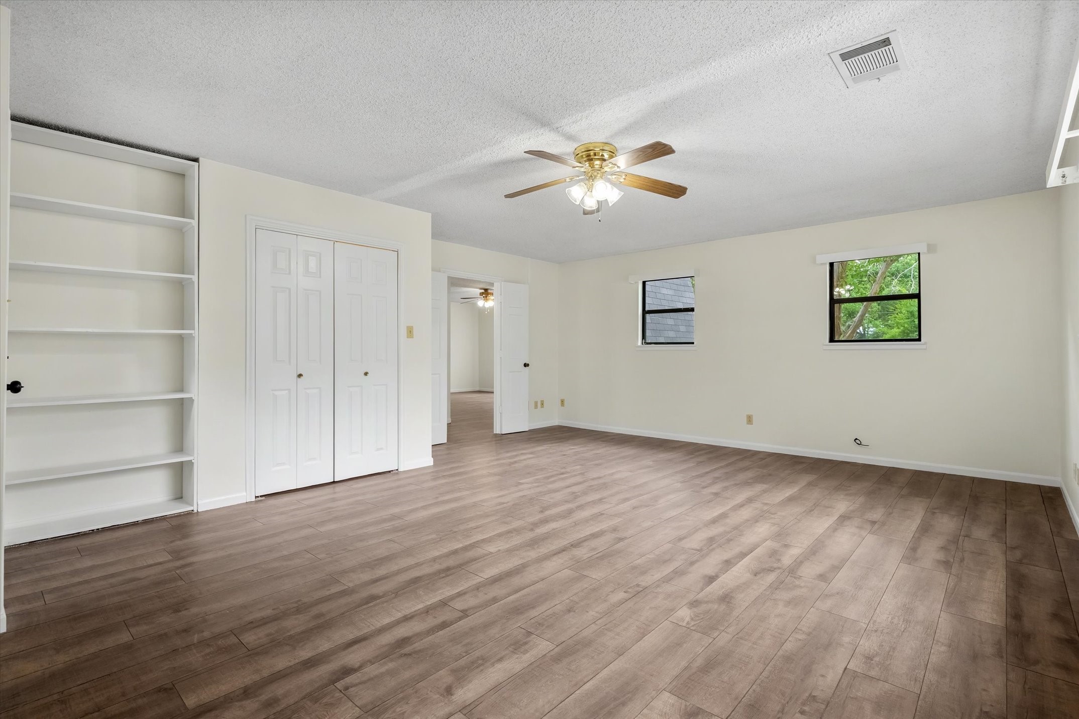 1003 Vz County Road 2128 Wills Point TX 75169