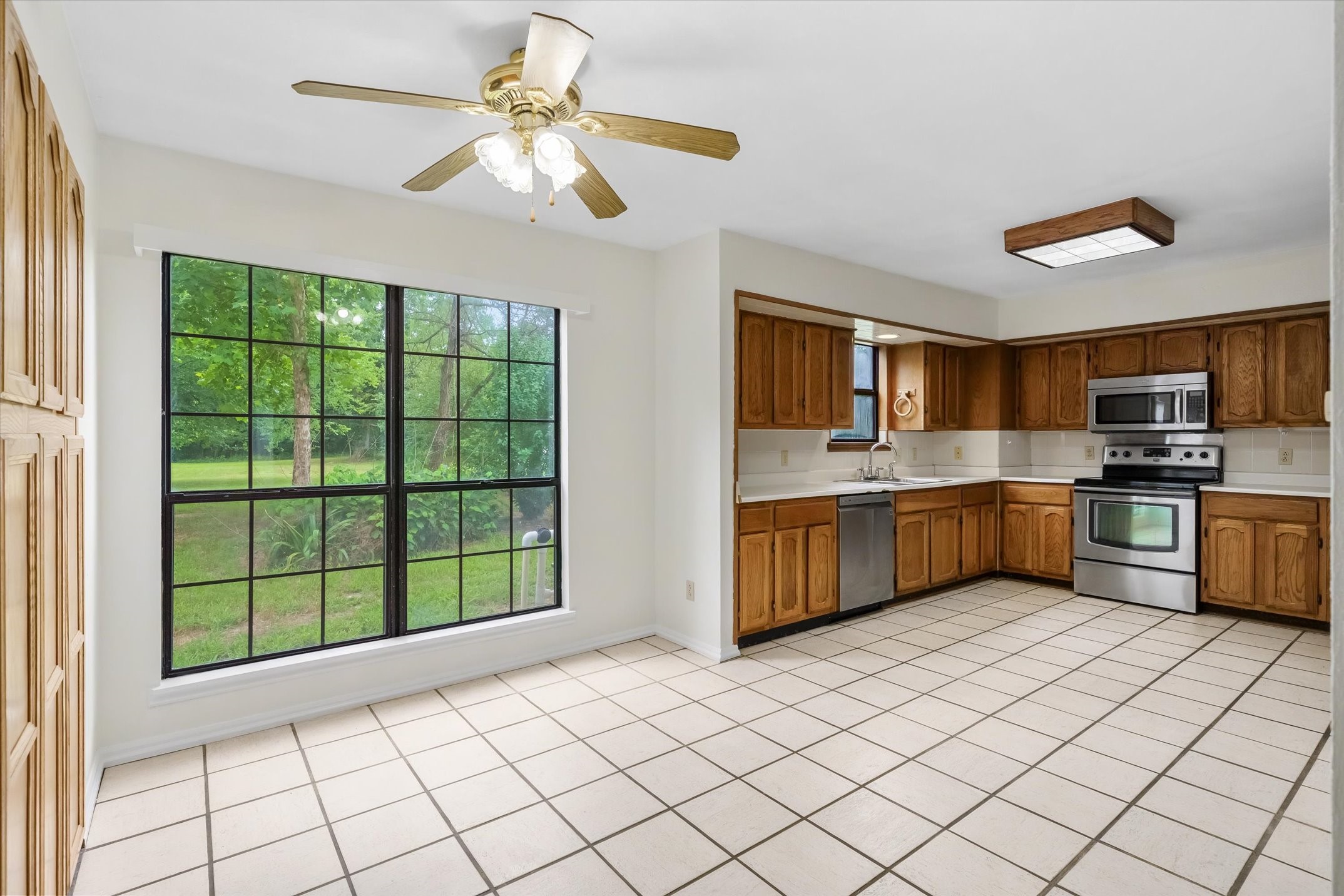 1003 Vz County Road 2128 Wills Point TX 75169