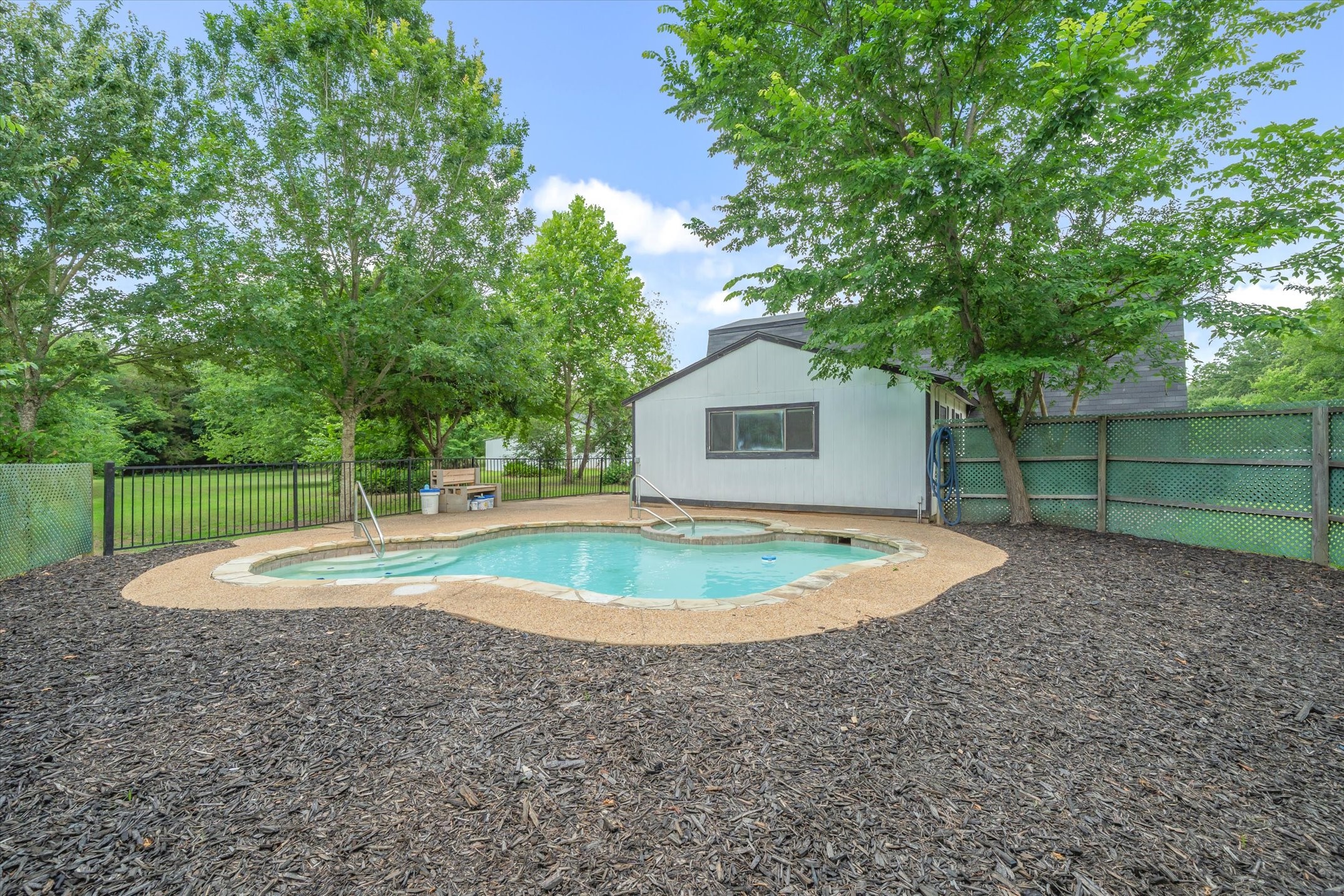 1003 Vz County Road 2128 Wills Point TX 75169