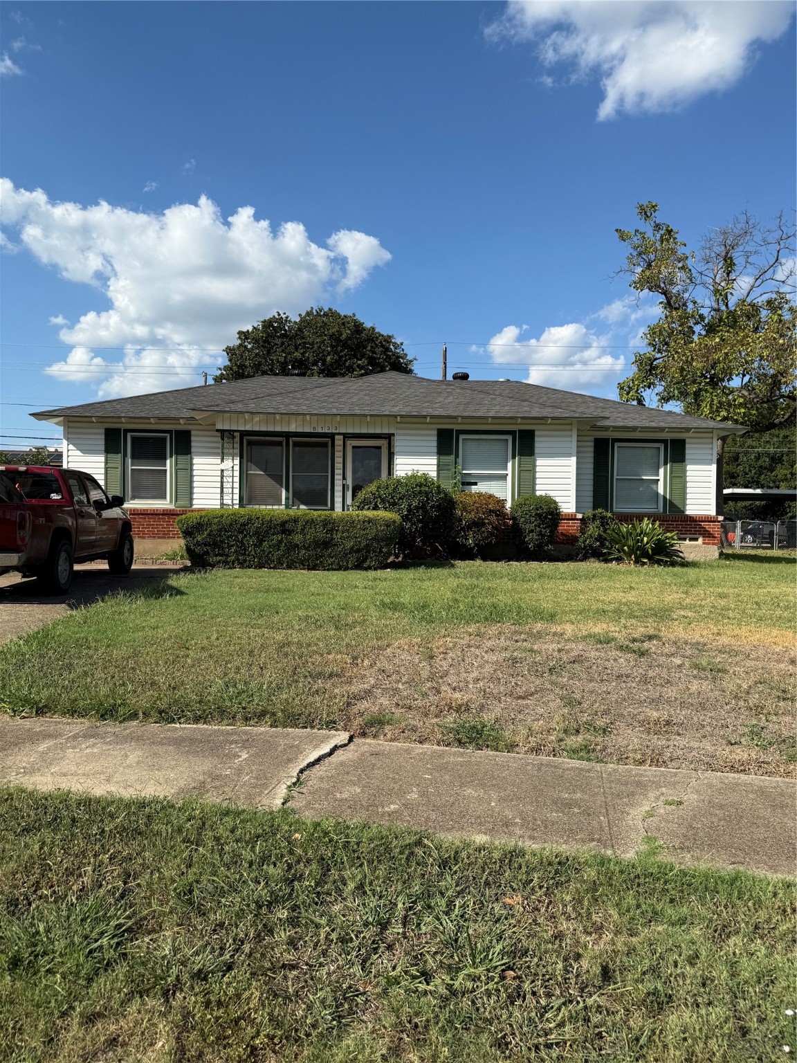 8133 Cavalier Circle Dallas TX 75227