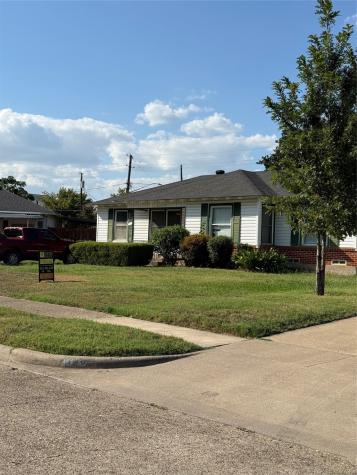 8133 Cavalier Circle Dallas TX 75227