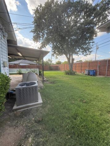 8133 Cavalier Circle Dallas TX 75227