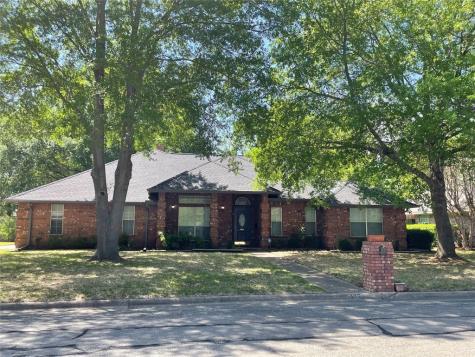 2203 Pecan Street Bonham TX 75418