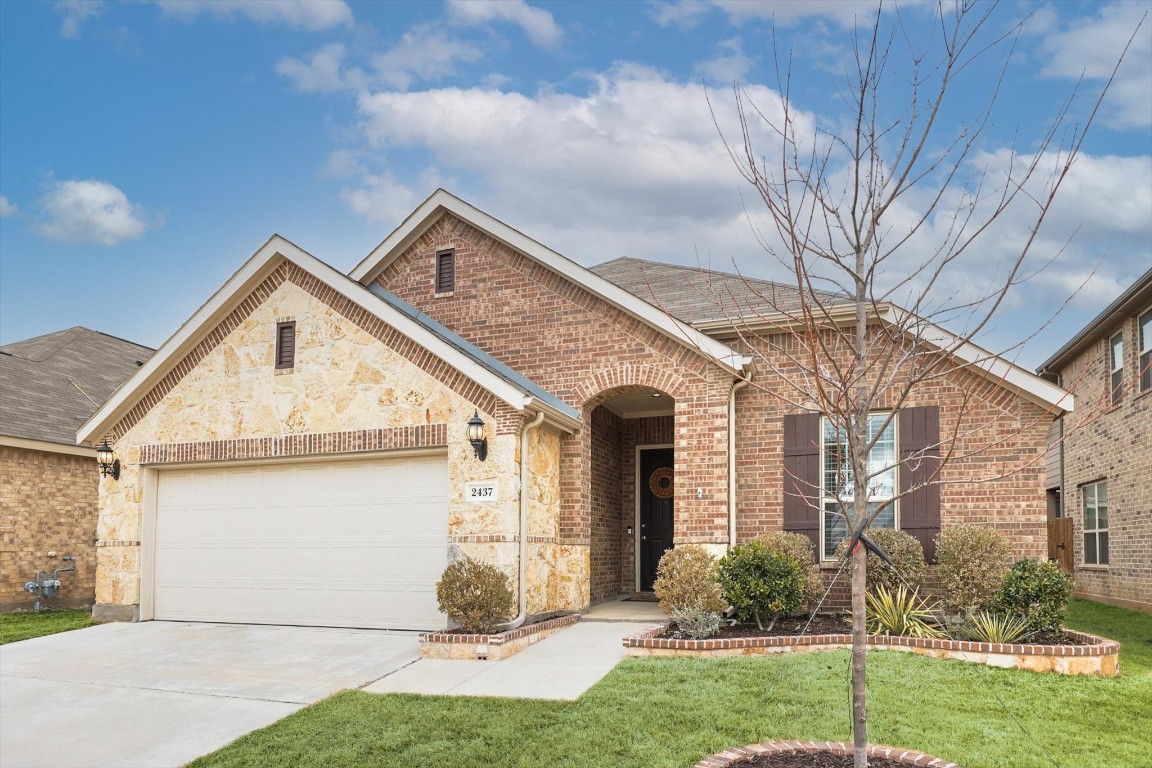 2437 Whispering Pines Drive Fort Worth TX 76177