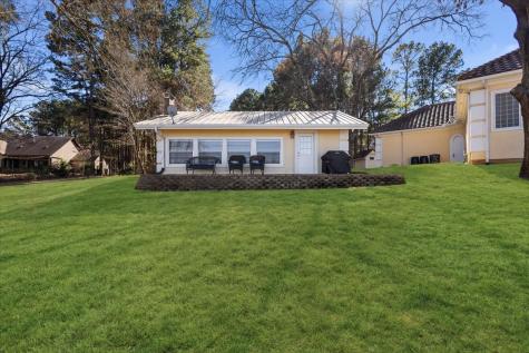 24901 County Road 4117 Berryville TX 75763