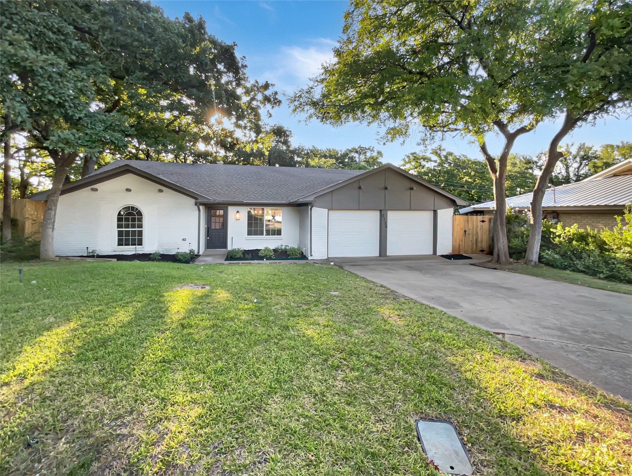 2120 Crown Colony Court Bedford TX 76021
