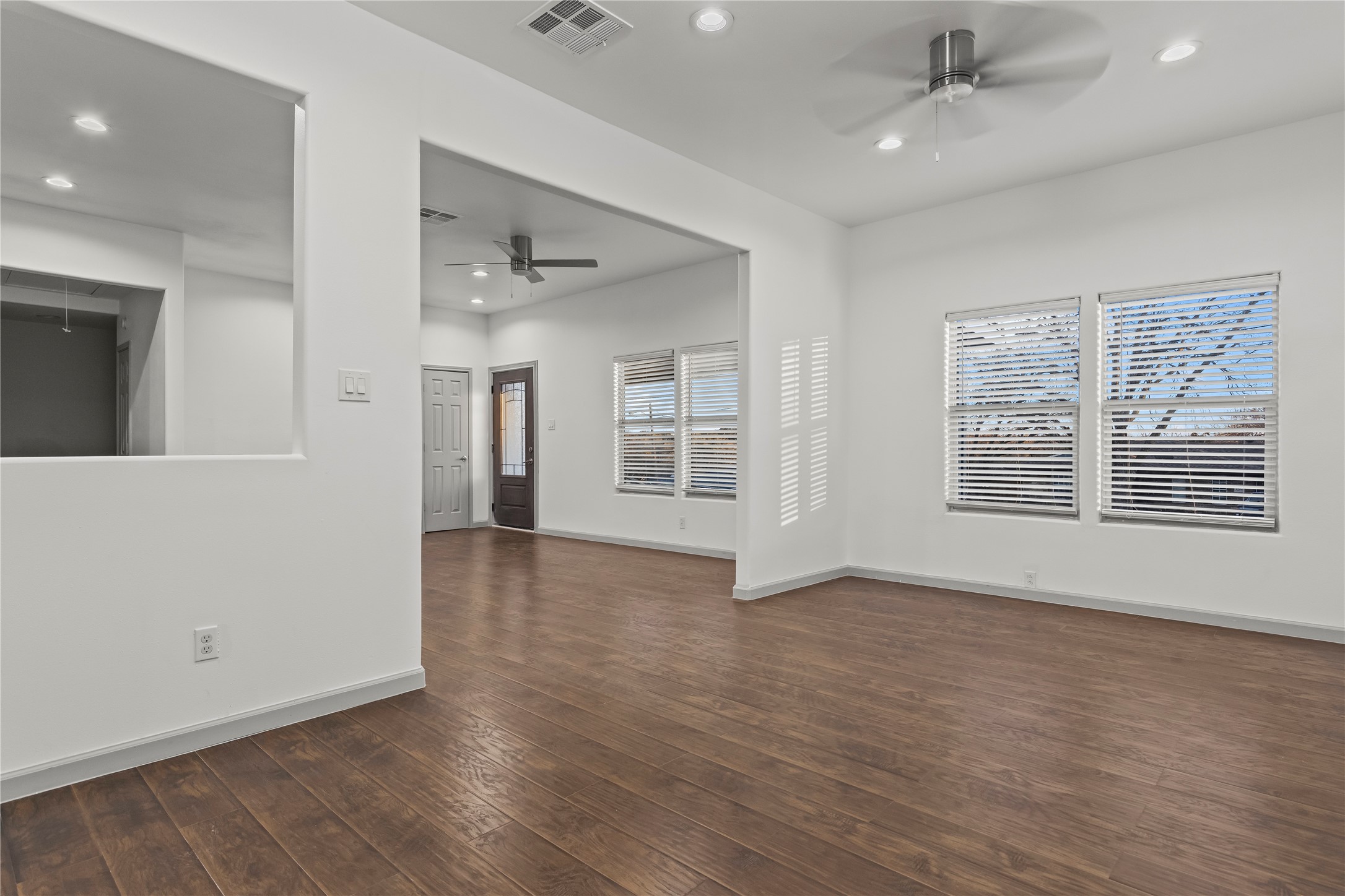 1207 E Russell Avenue Carrollton TX 75006