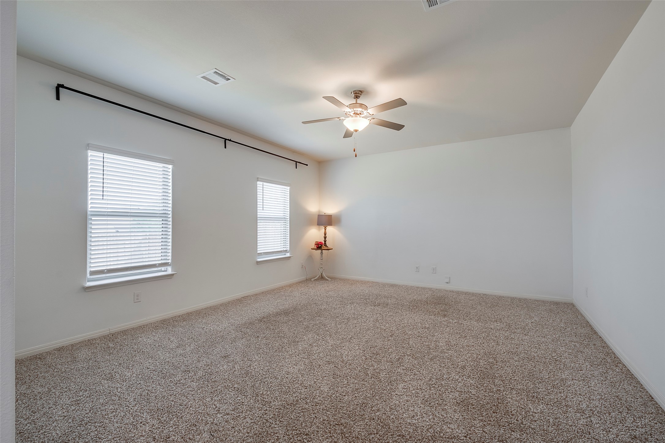 7525 Pleasant Oaks Street Fort Worth TX 76120