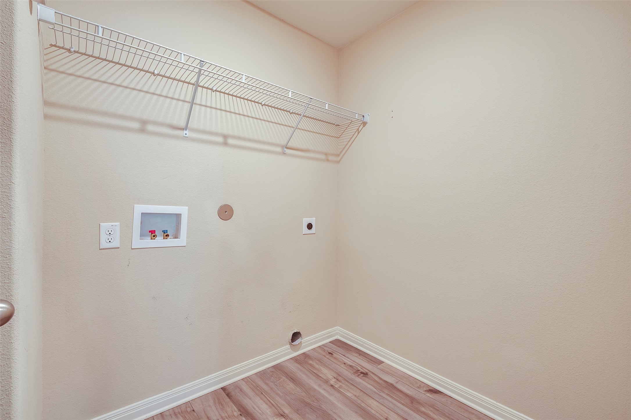 7525 Pleasant Oaks Street Fort Worth TX 76120