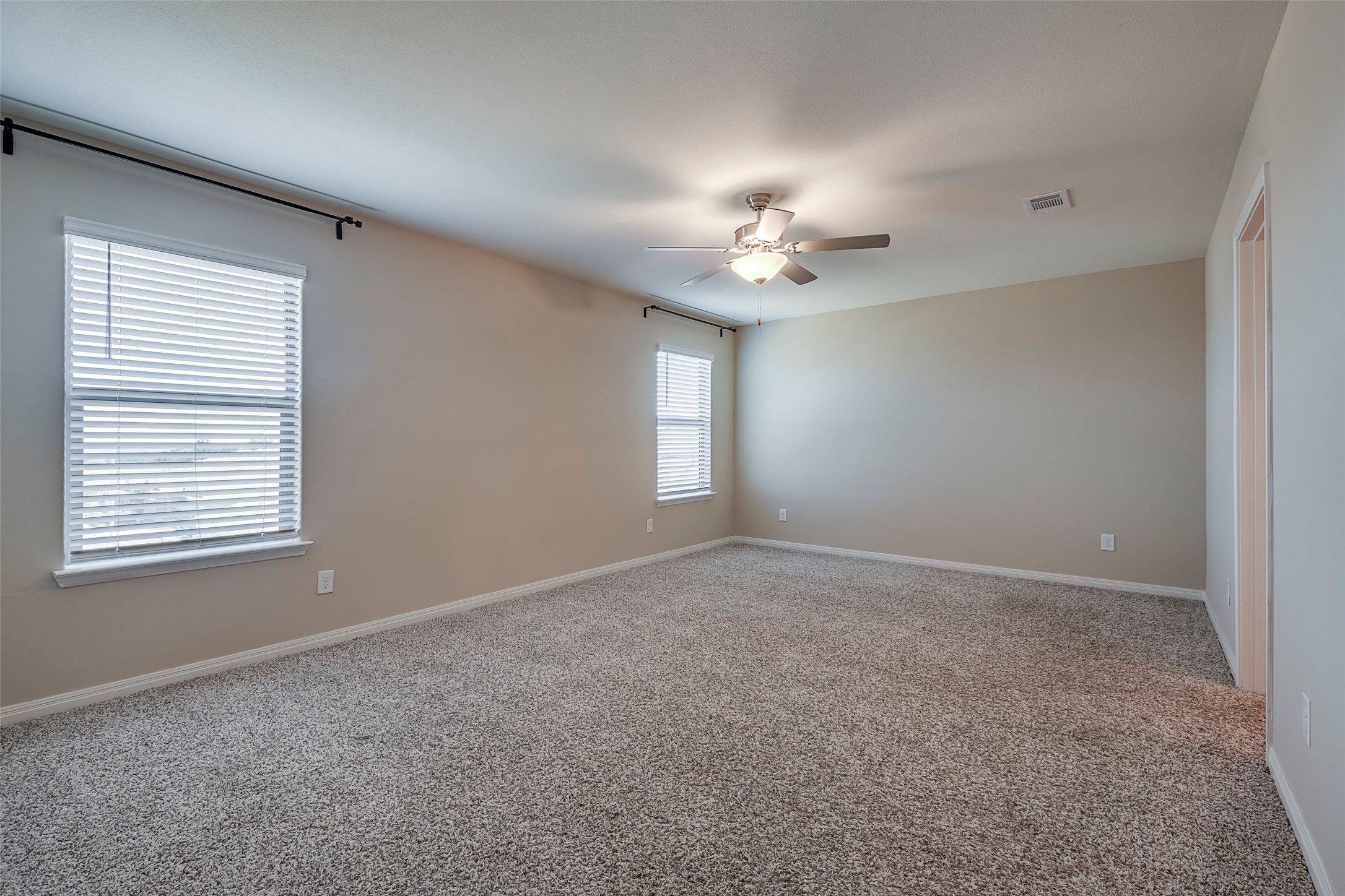 7525 Pleasant Oaks Street Fort Worth TX 76120