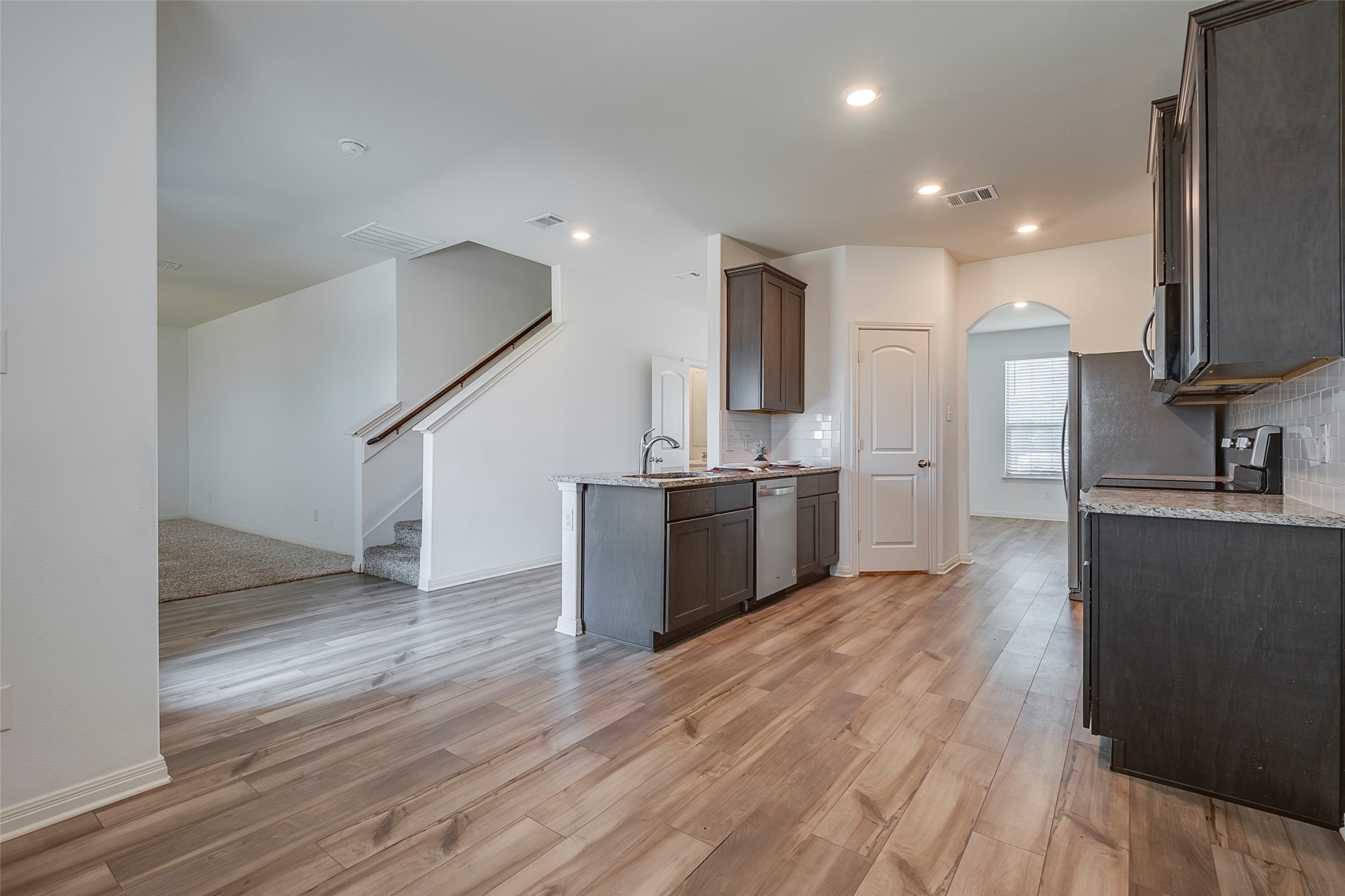 7525 Pleasant Oaks Street Fort Worth TX 76120