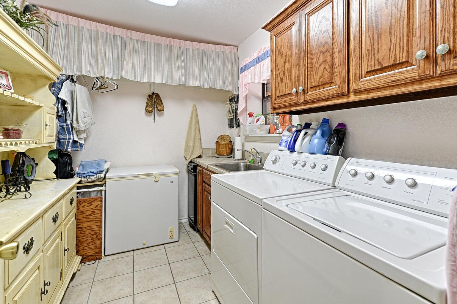 105 Santee Drive Lake Kiowa TX 76240